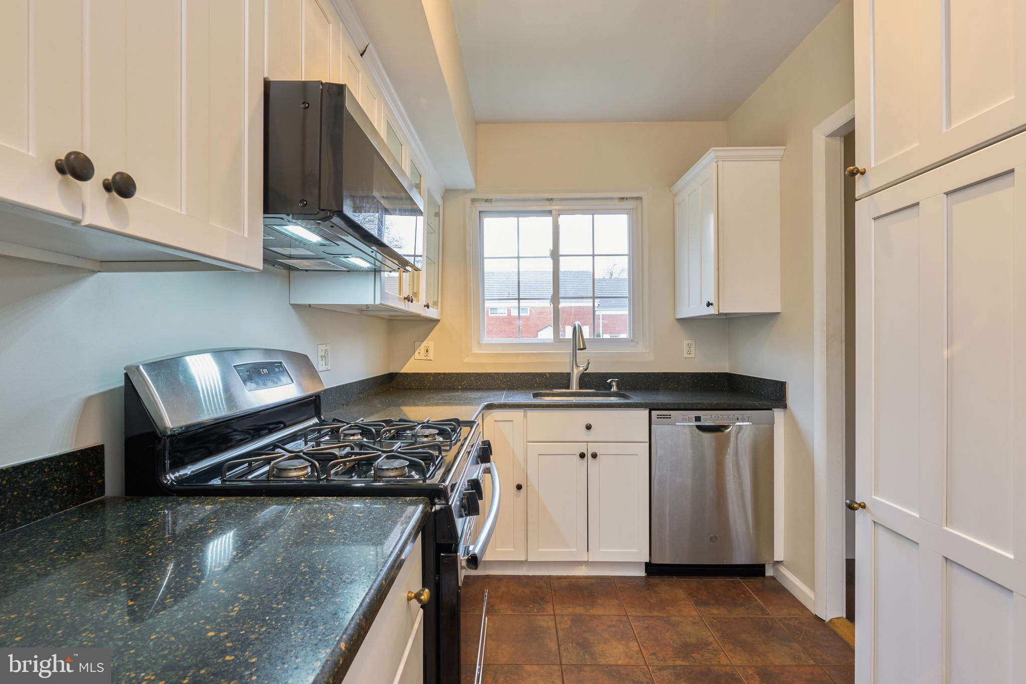 PARKFAIRFAX - Residential