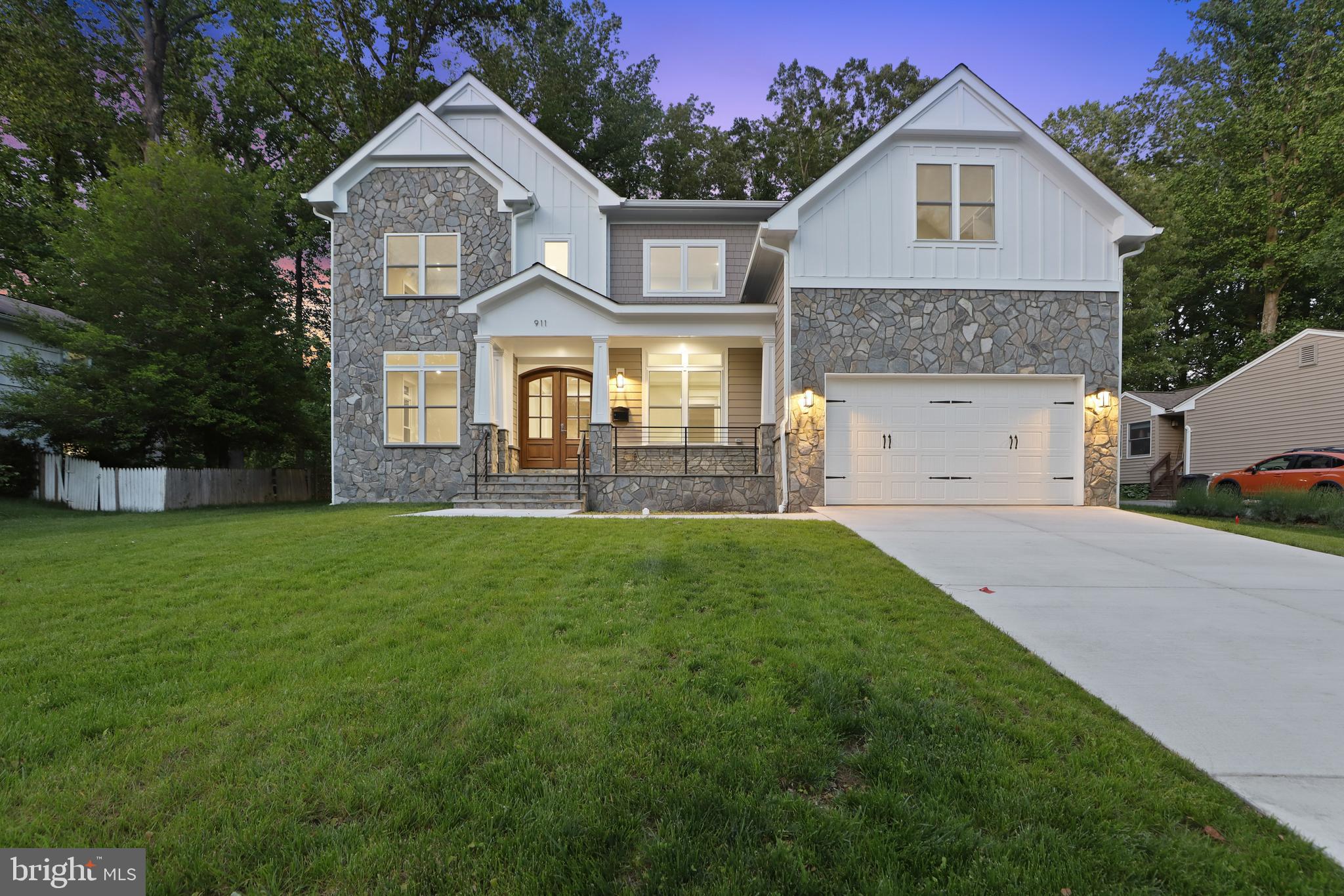 VIENNA WOODS - Residential