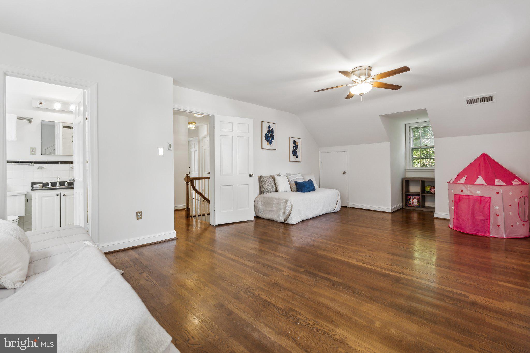 SUMNER - Residential