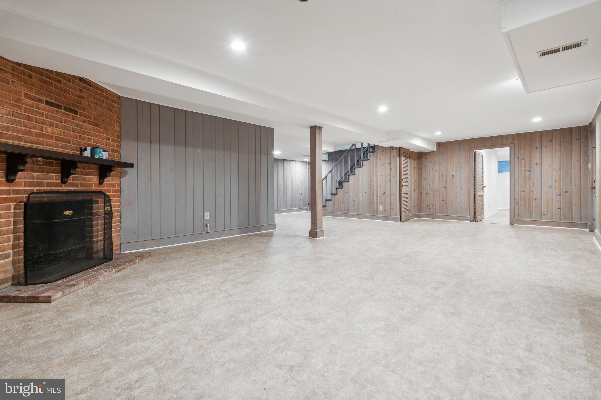 SUMNER - Residential