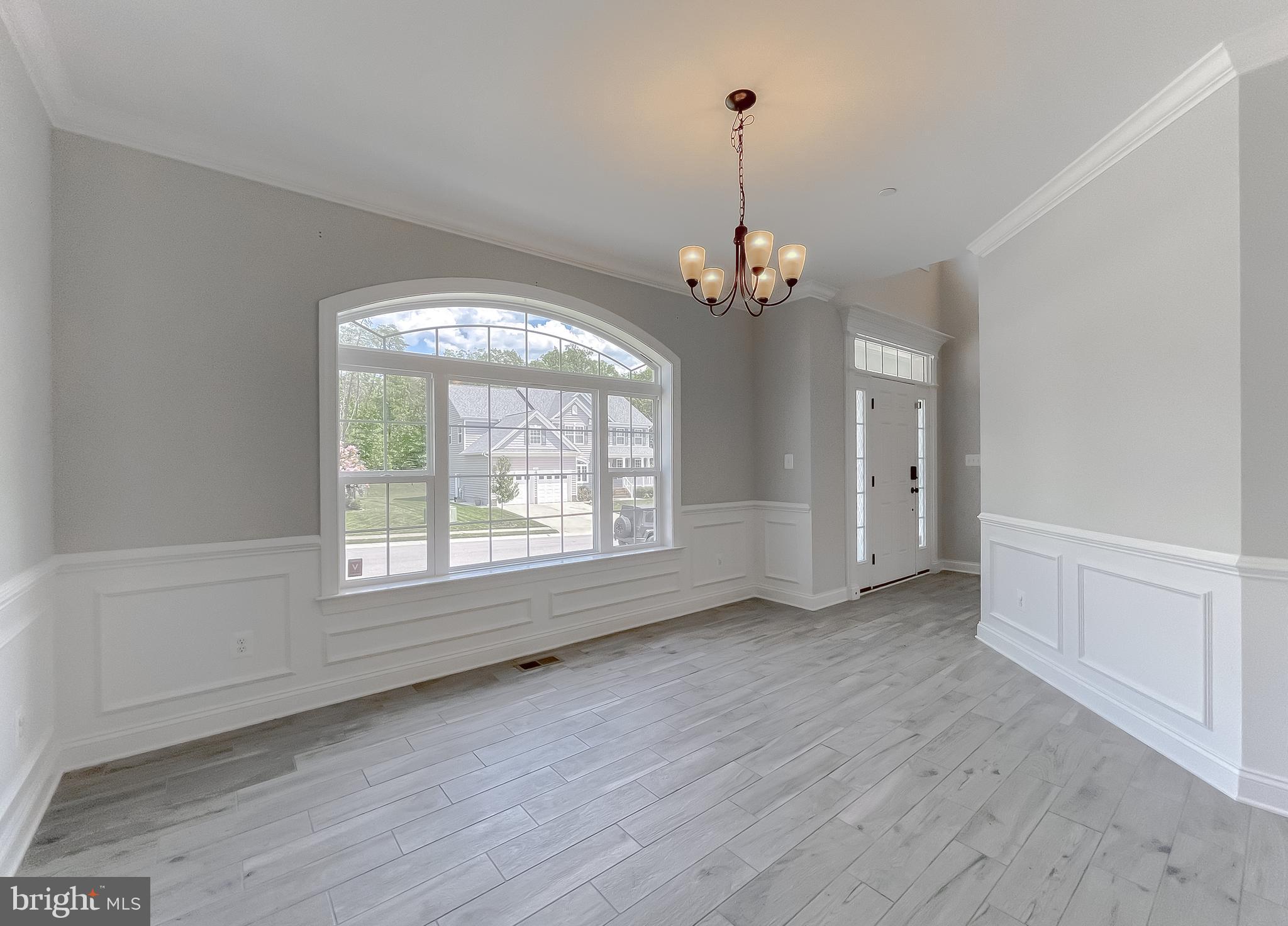 TWIN PONDS - Residential