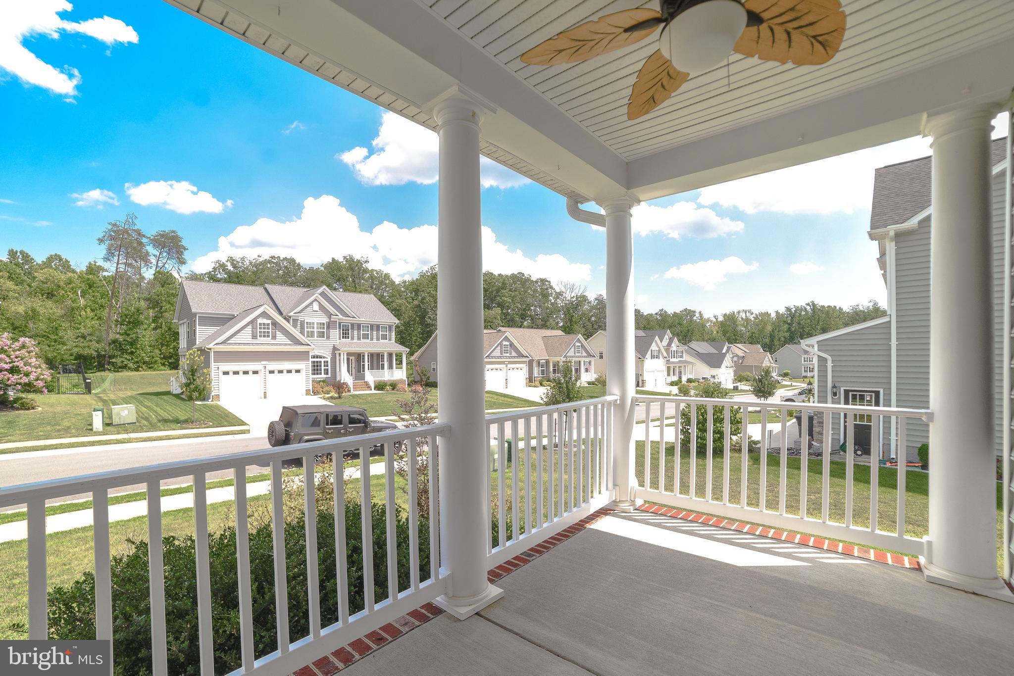 TWIN PONDS - Residential