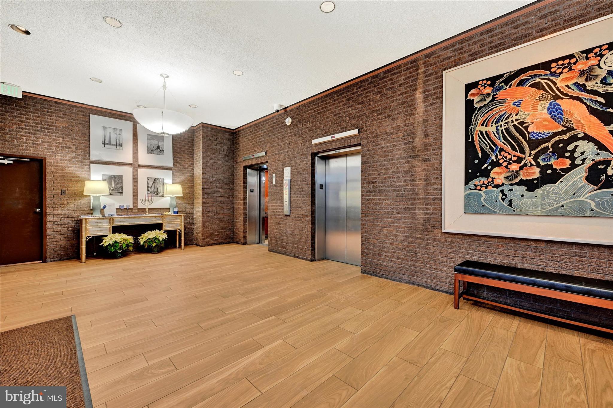 GUILFORD - Residential