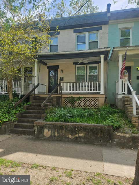 Townhouse For Sale - 119 Harvard Street<br/> ALEXANDRIA, VA 22314