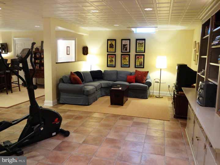 WEATHERFIELD - Residential