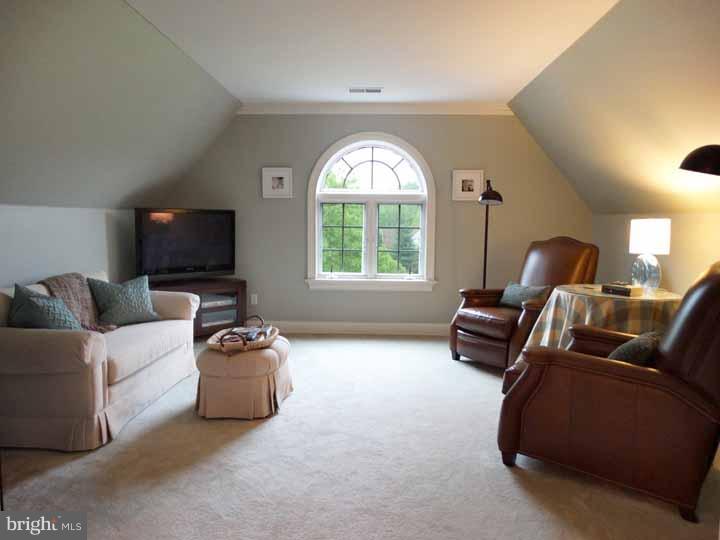 WEATHERFIELD - Residential