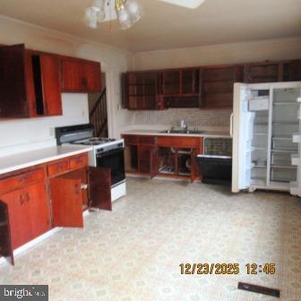 GLEN BURNIE PARK - Residential