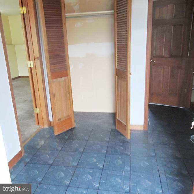 GLEN BURNIE PARK - Residential