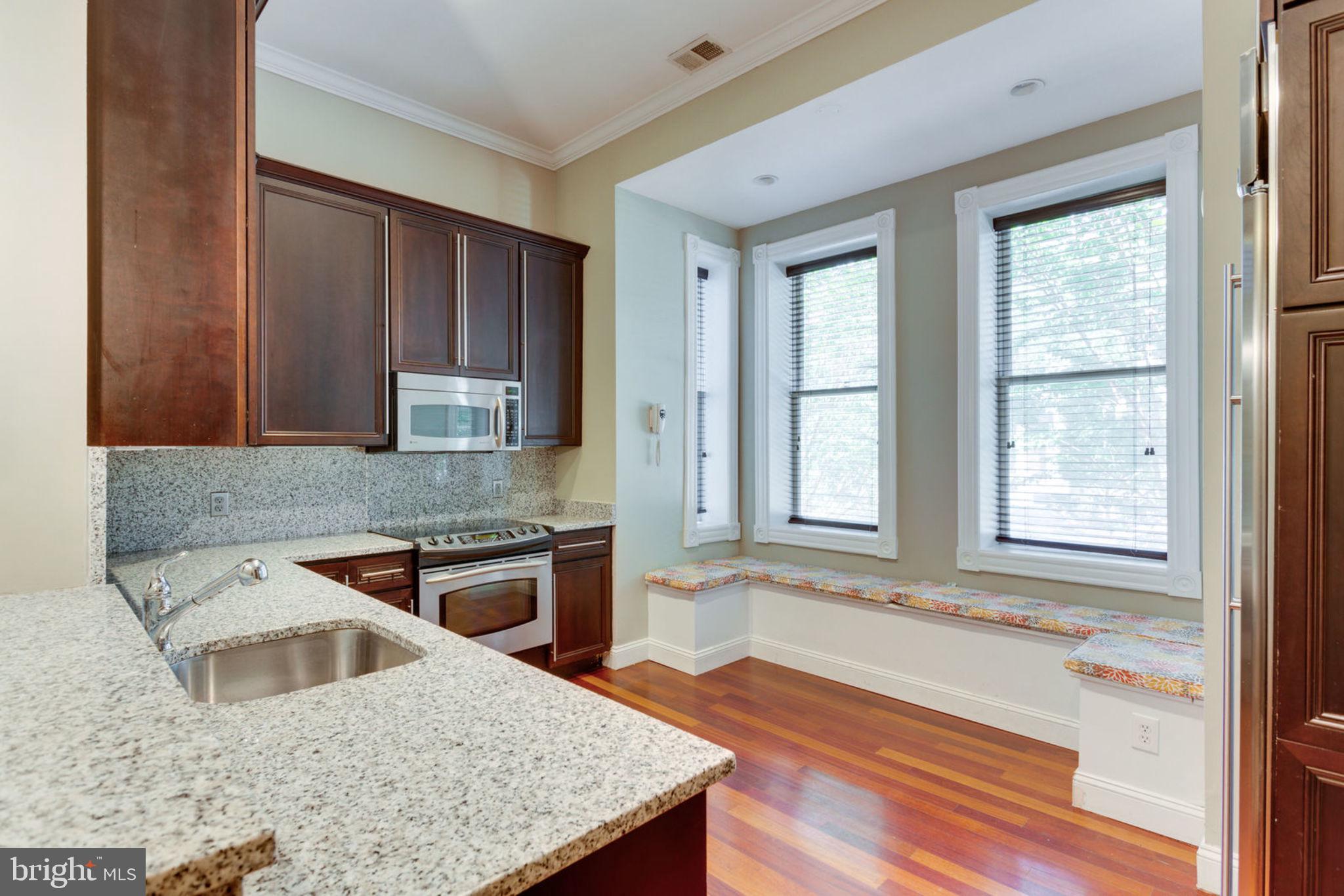 LOGAN CIRCLE - Residential