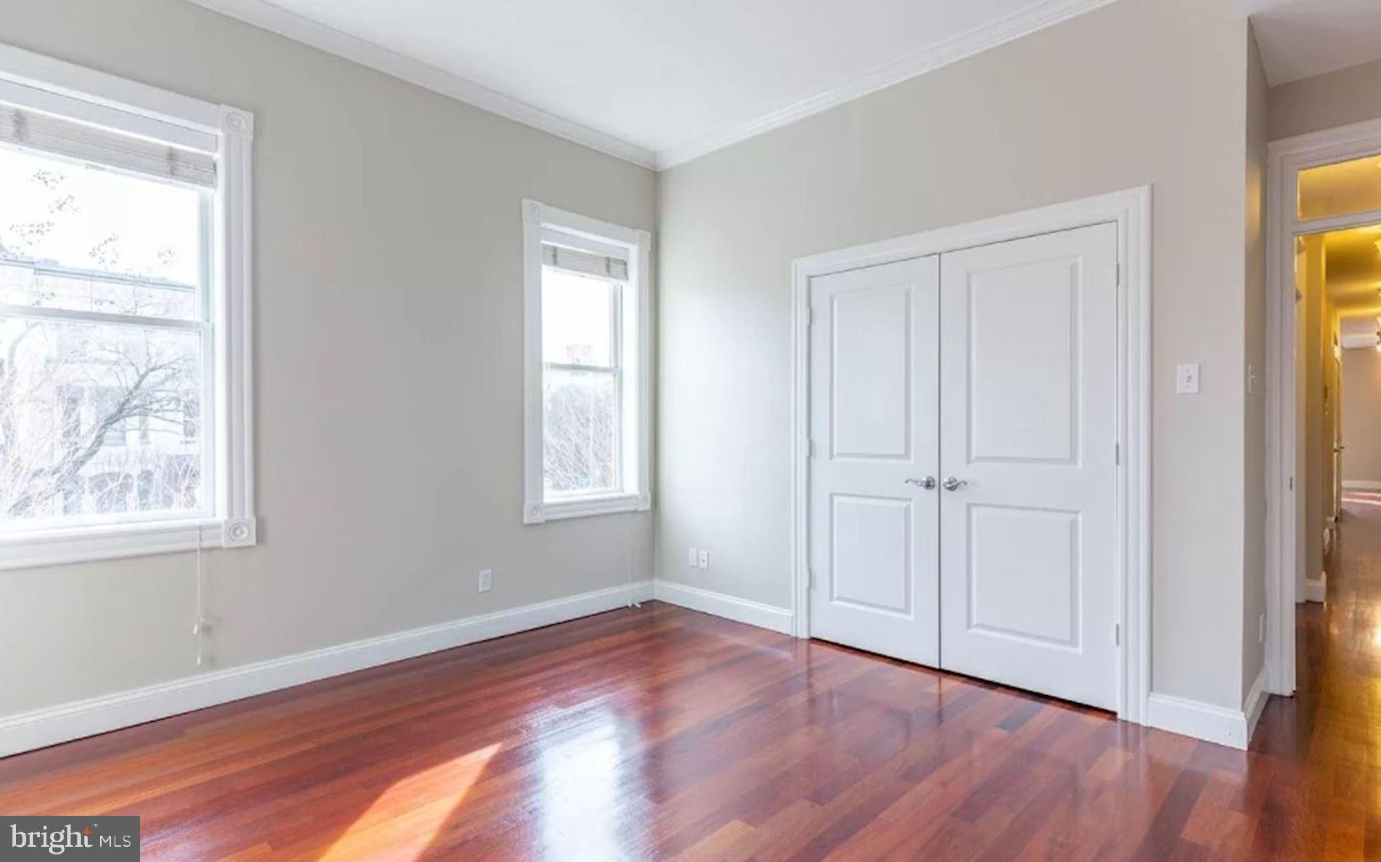 LOGAN CIRCLE - Residential