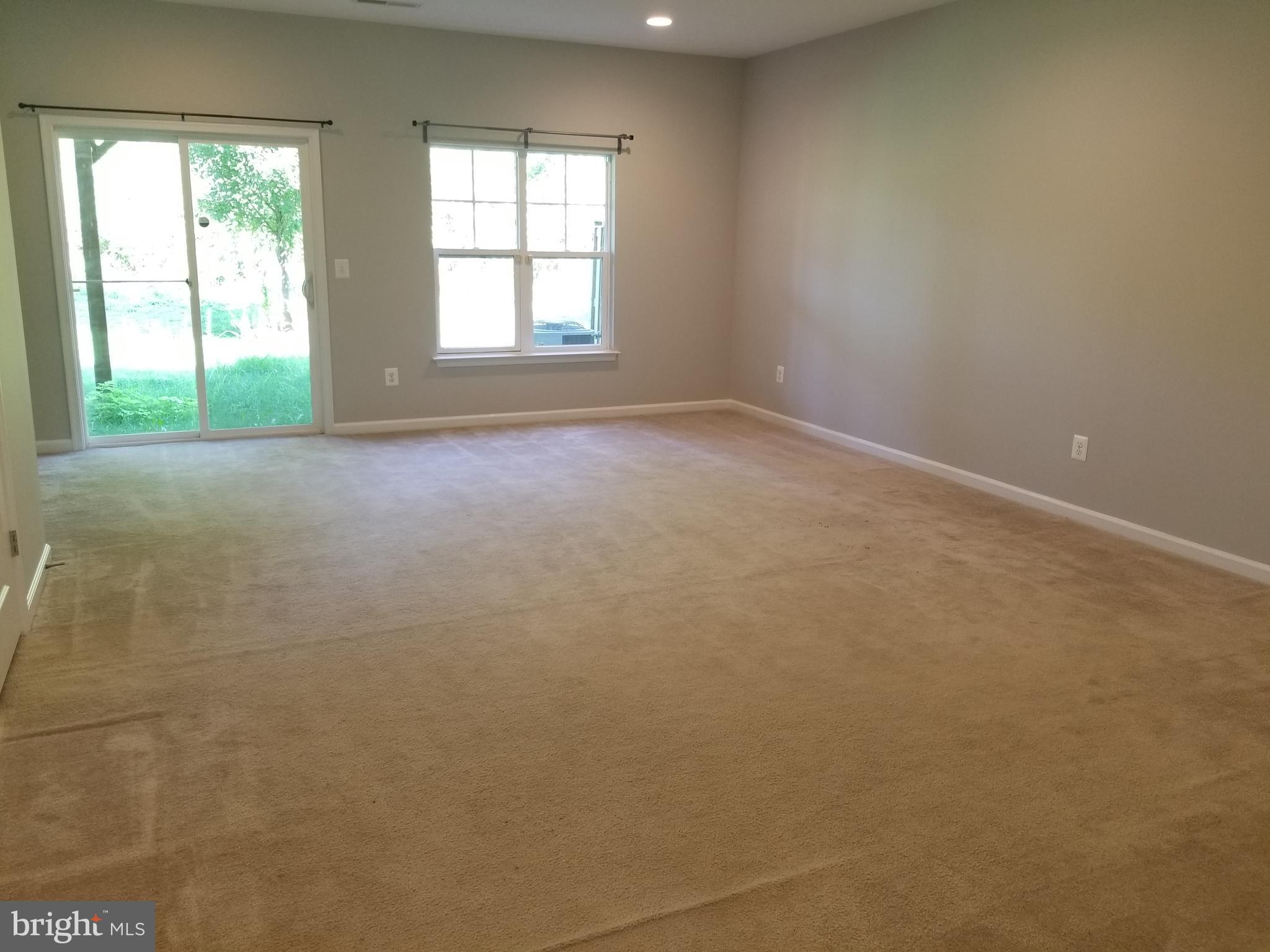 WOODSTREAM - Residential Lease