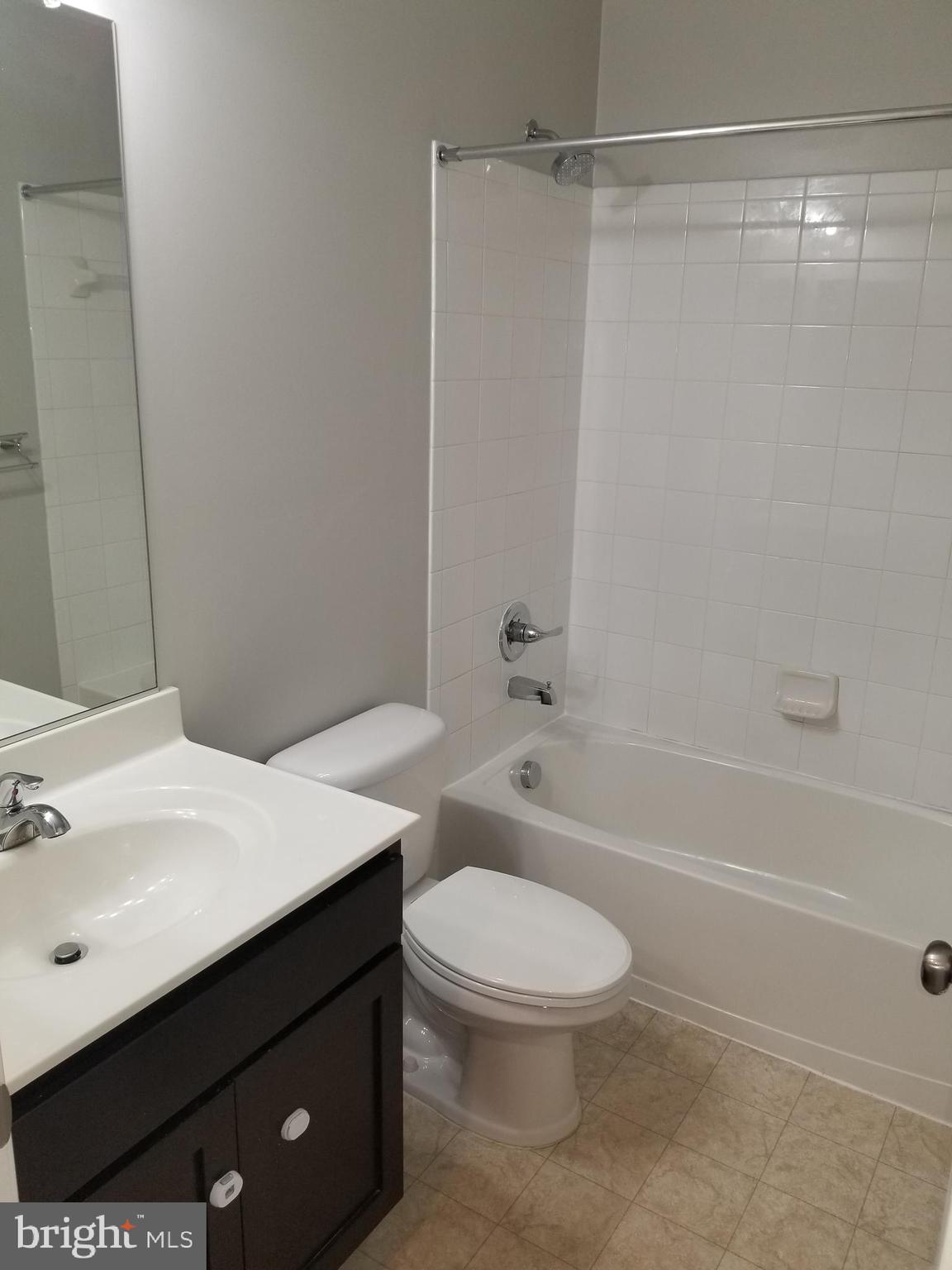 WOODSTREAM - Residential Lease