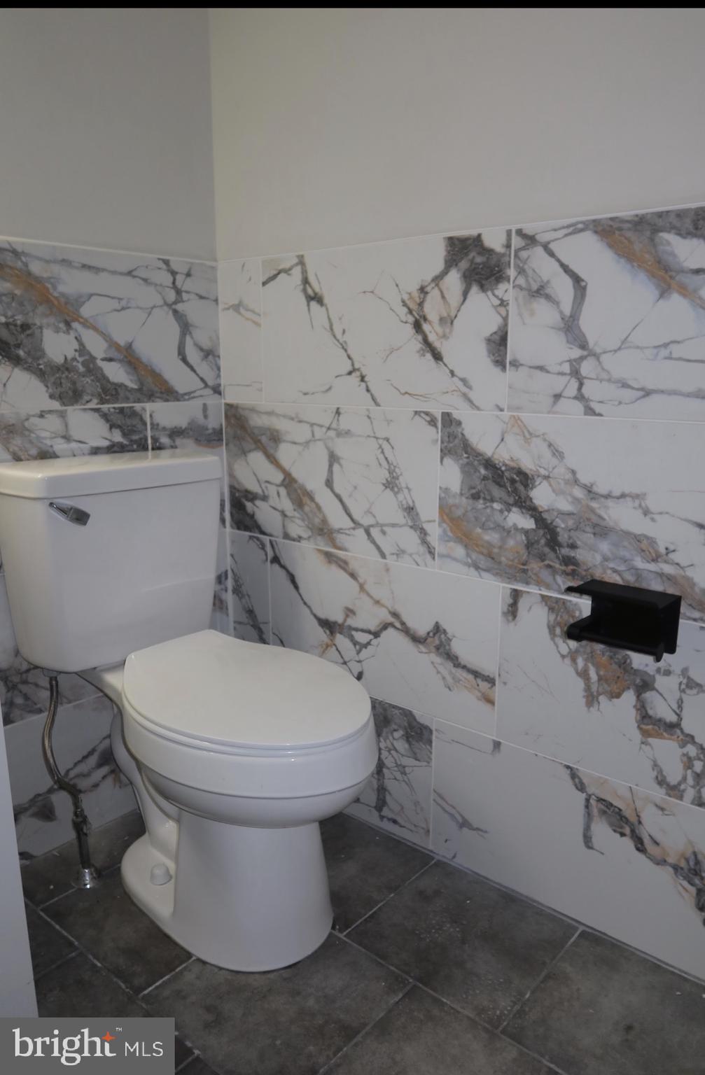 ROSLYN - Residential