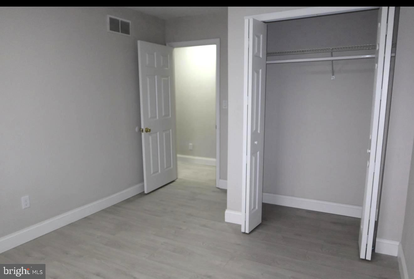 ROSLYN - Residential