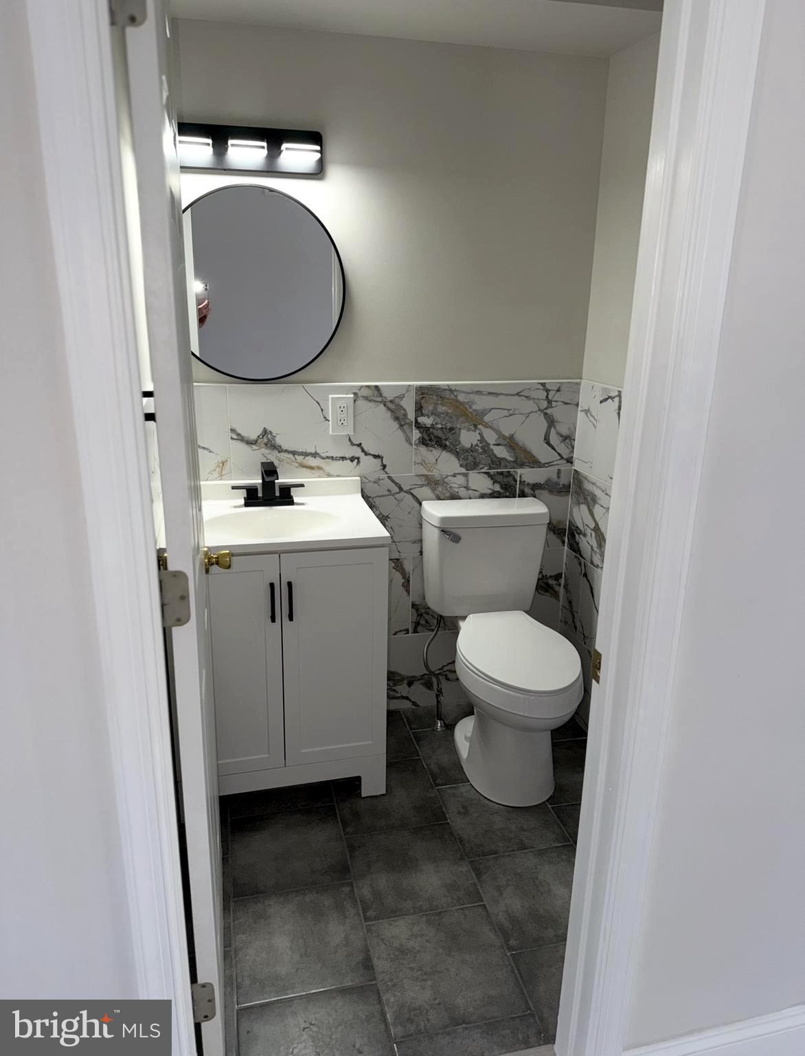 ROSLYN - Residential