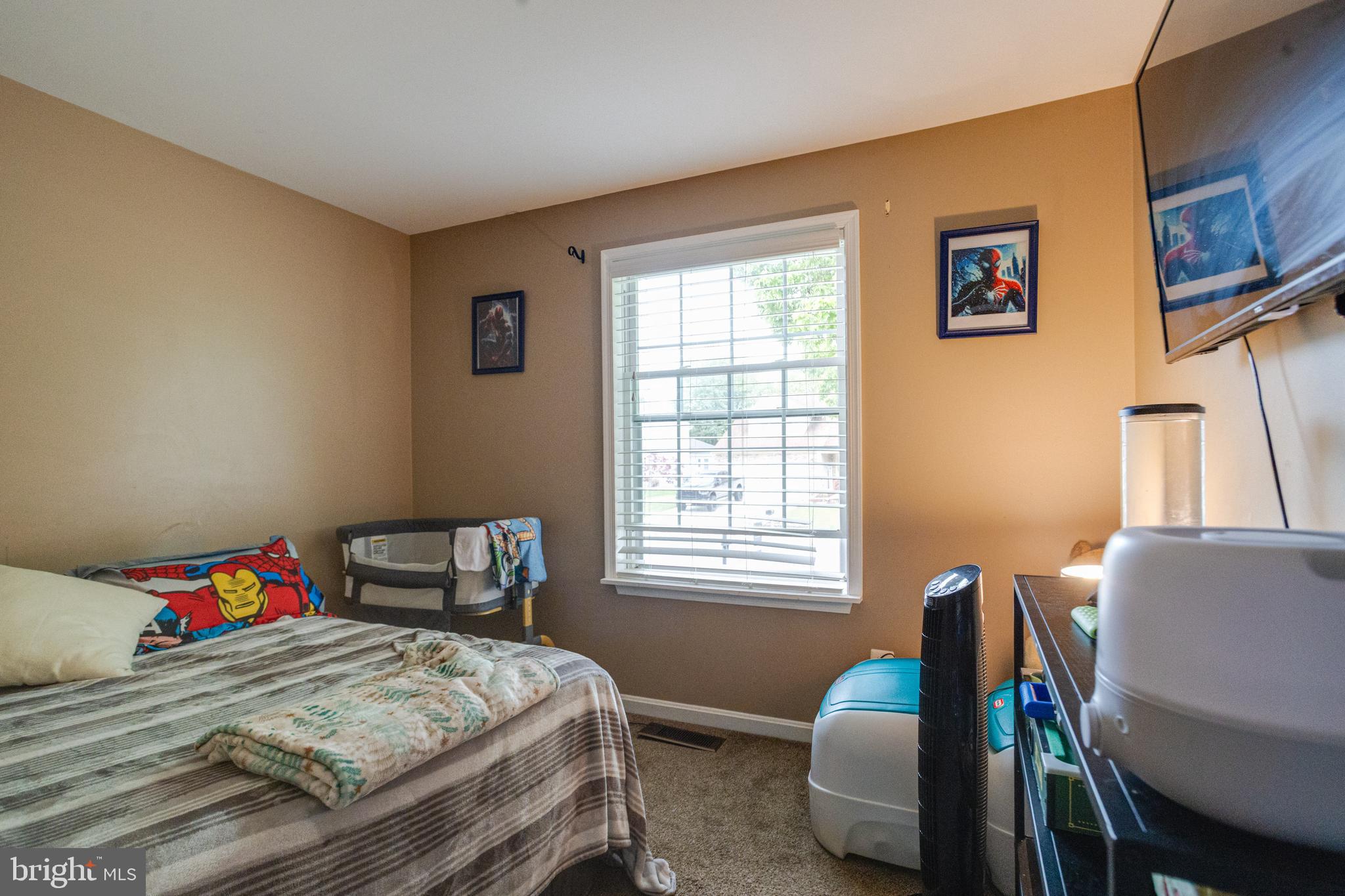 FOREST LAKES - Residential