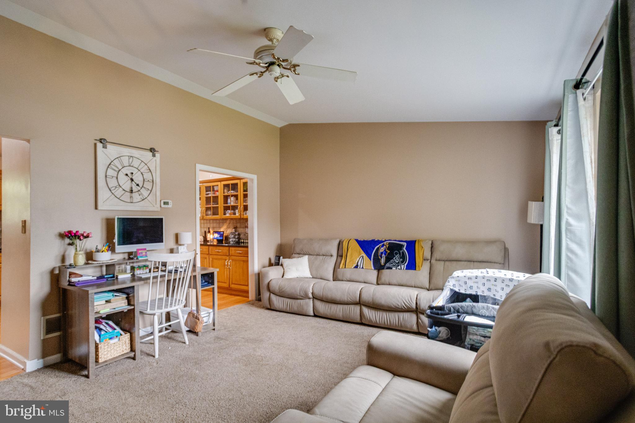 FOREST LAKES - Residential