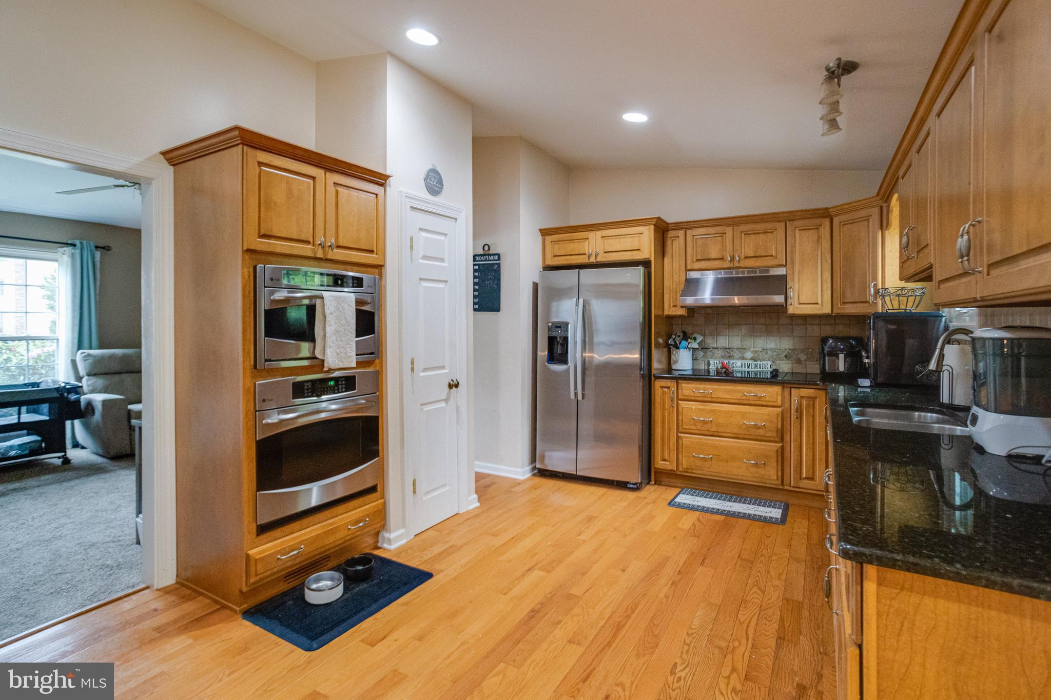 FOREST LAKES - Residential