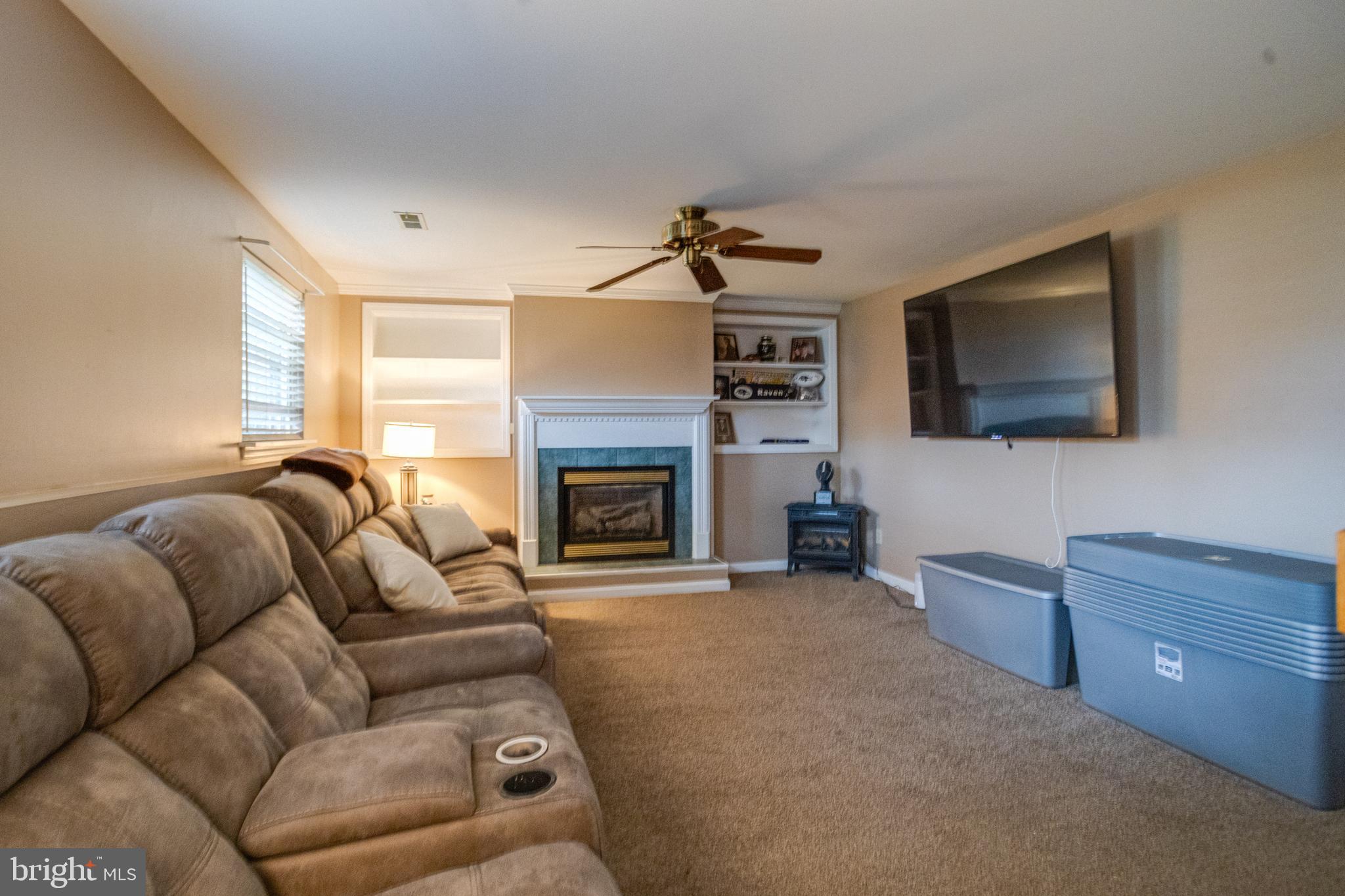 FOREST LAKES - Residential