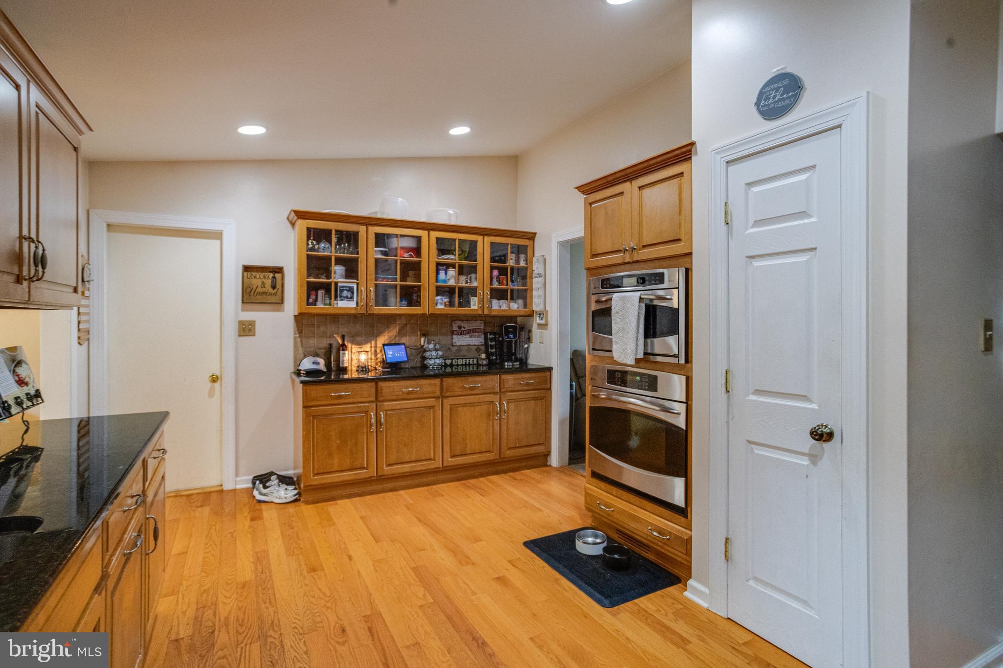 FOREST LAKES - Residential