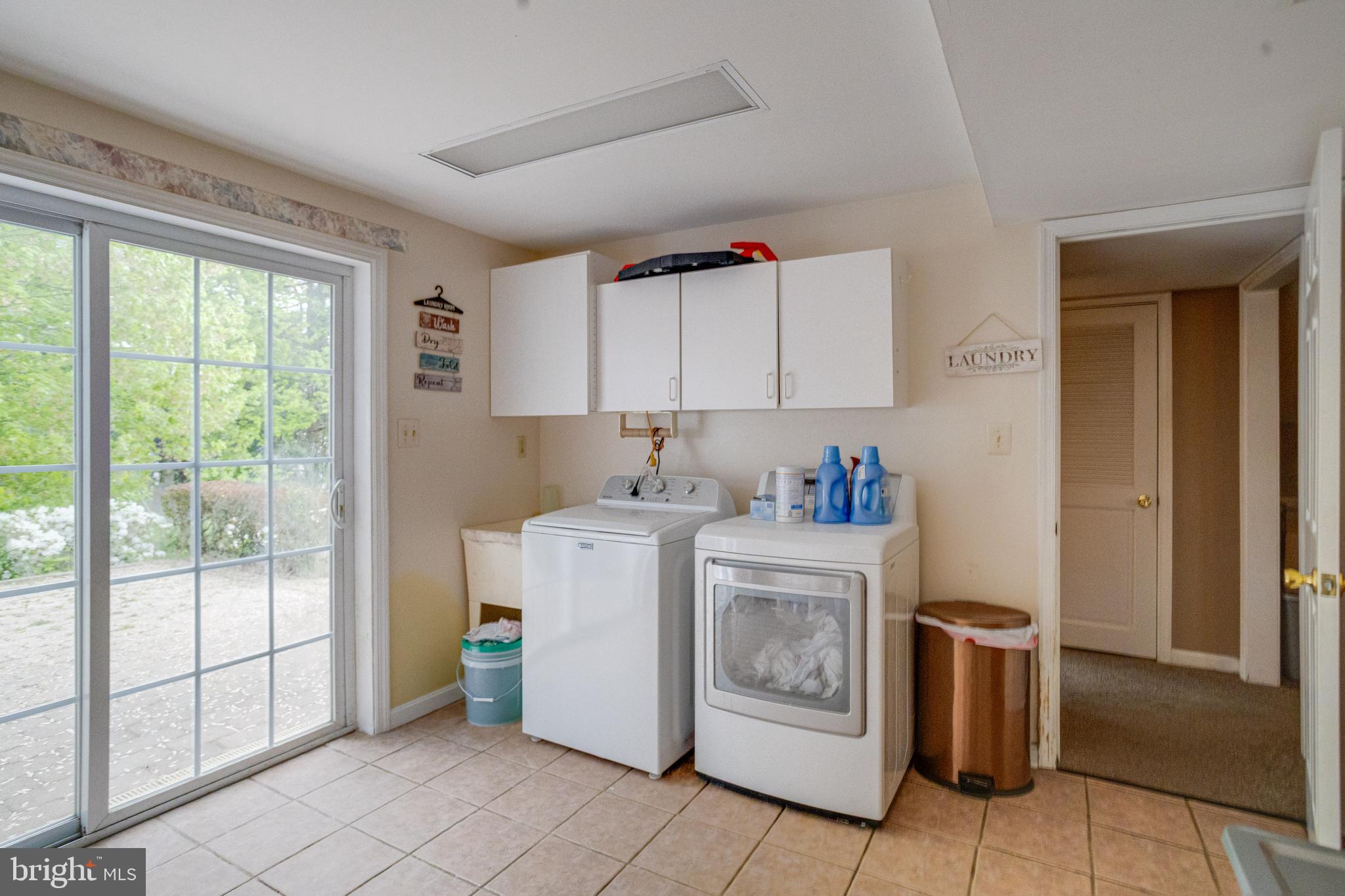 FOREST LAKES - Residential