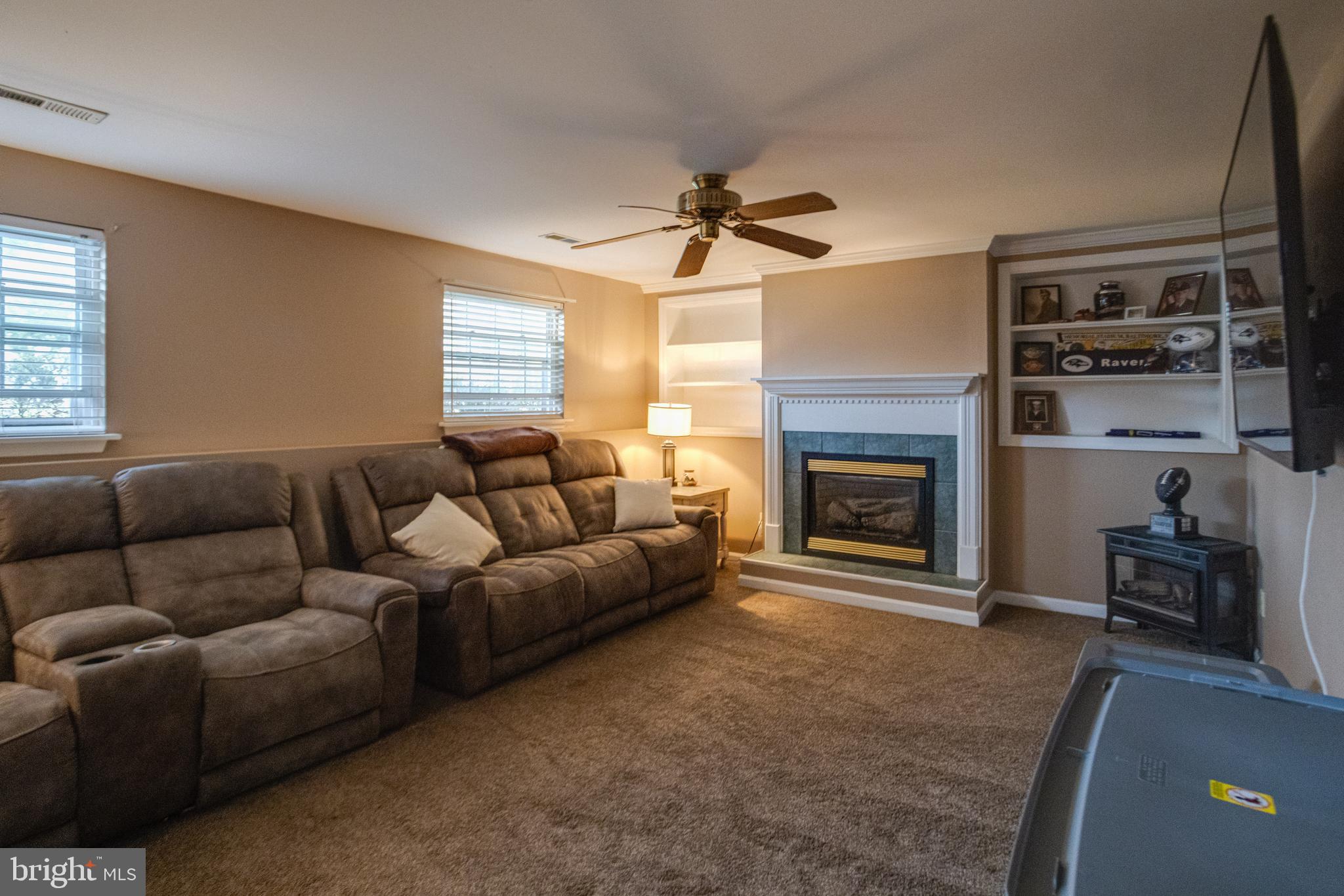 FOREST LAKES - Residential