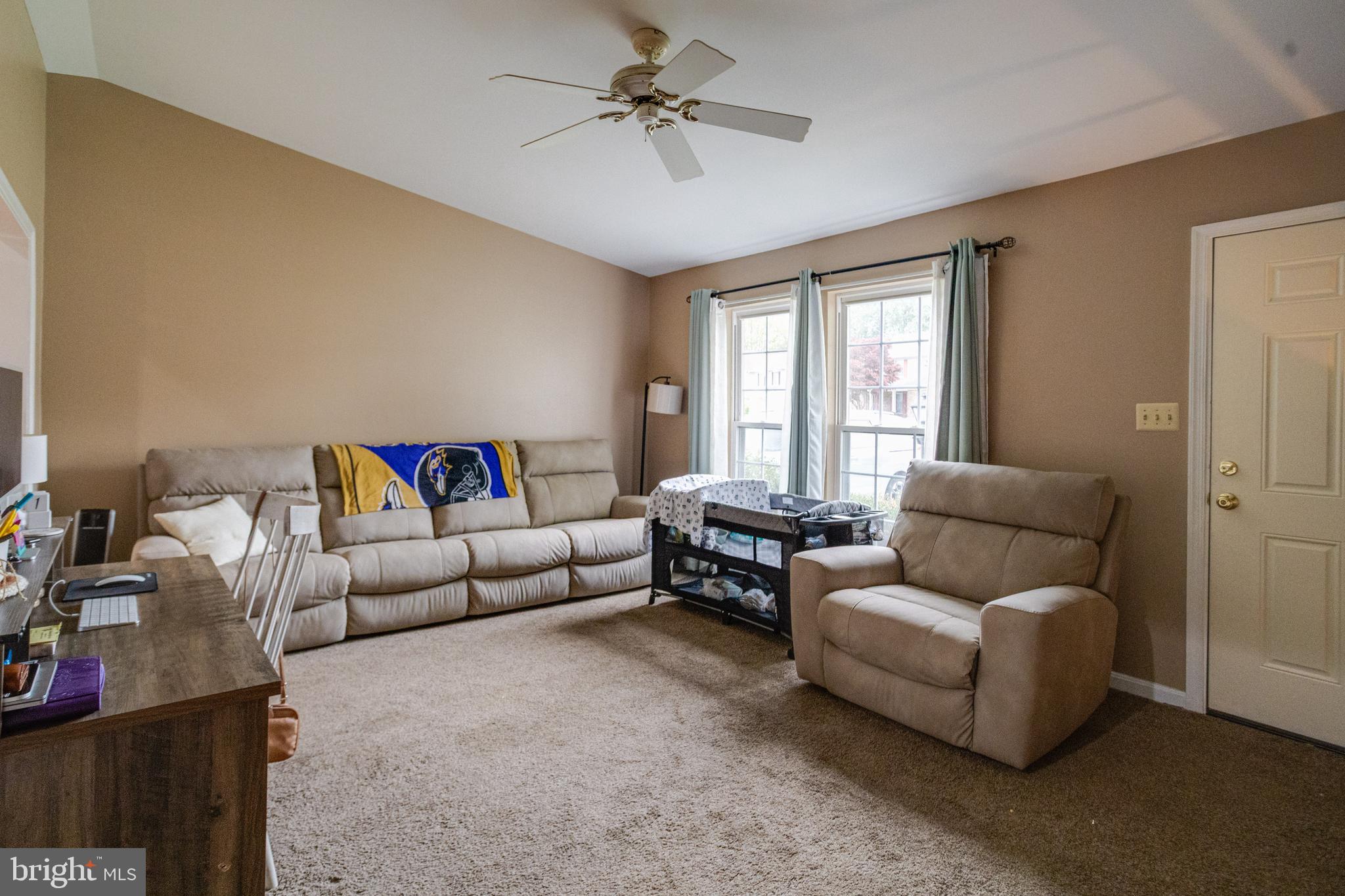 FOREST LAKES - Residential