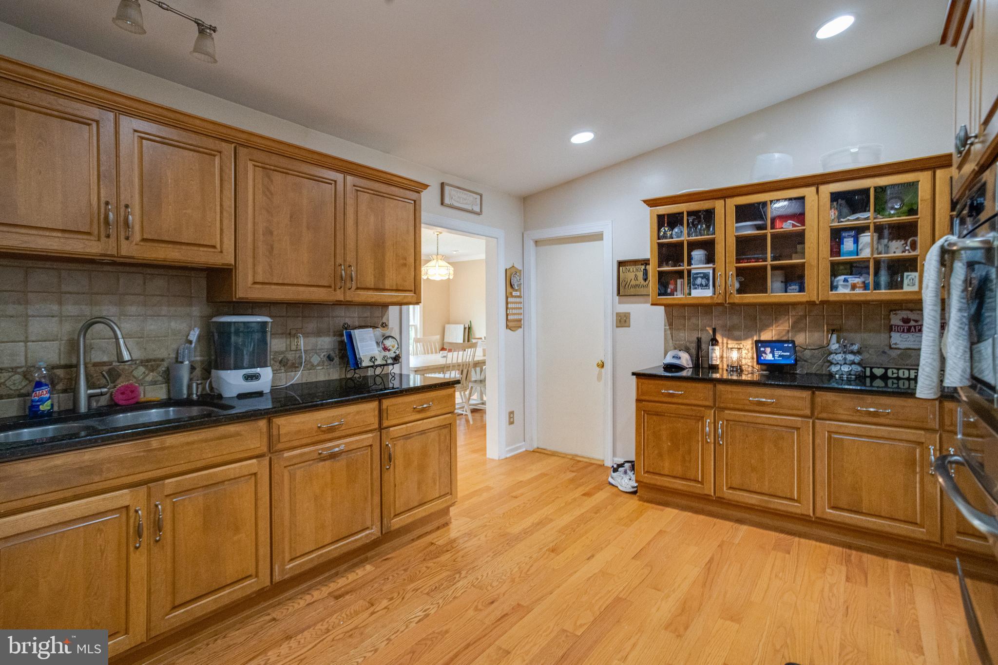 FOREST LAKES - Residential