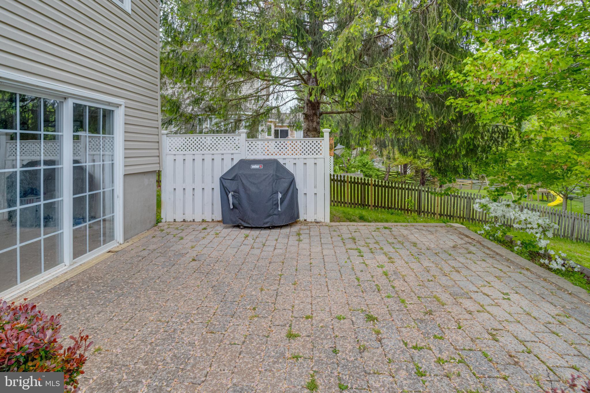 FOREST LAKES - Residential