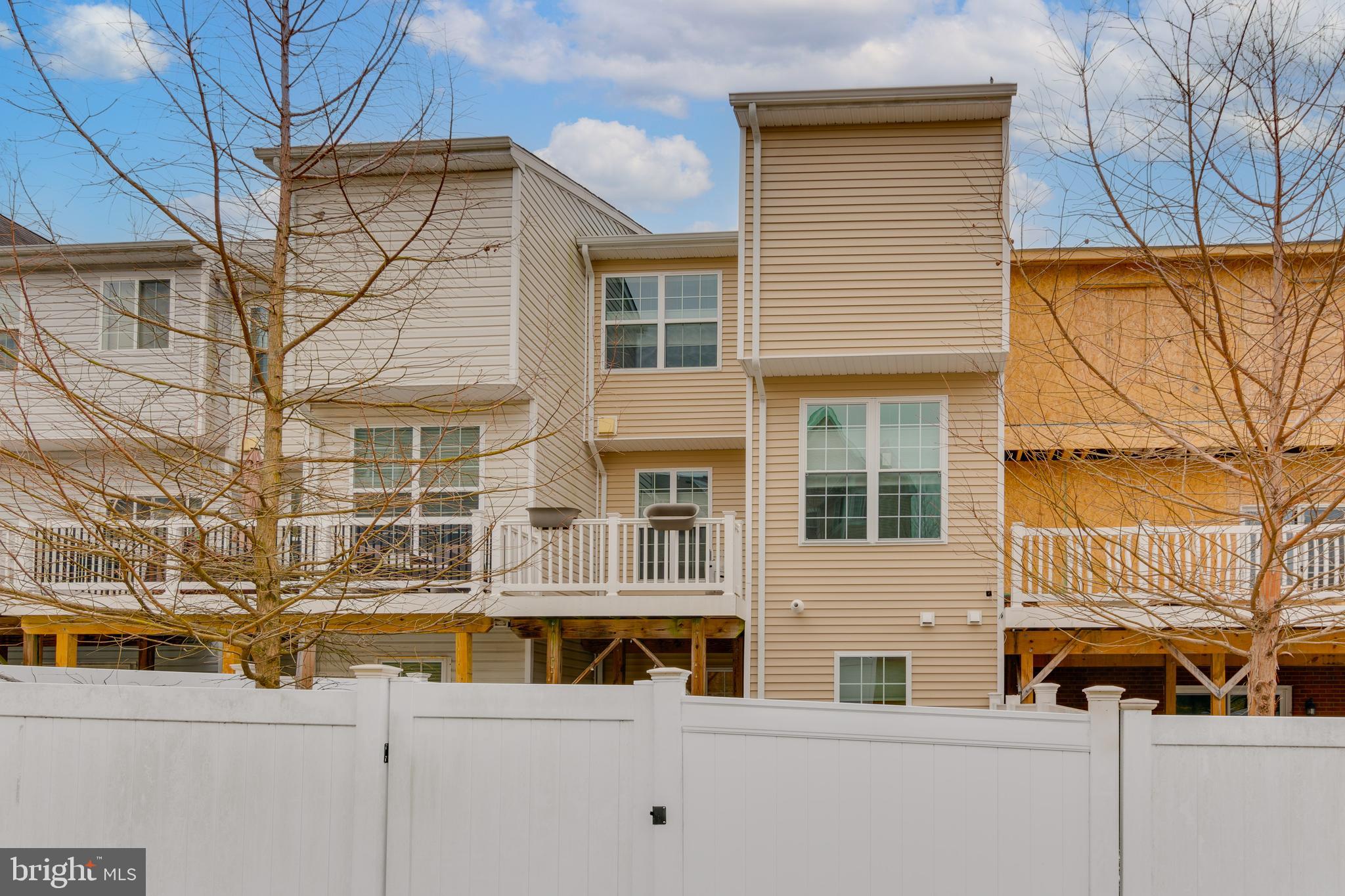 VILLAGES AT PEPPER MILL - Residential