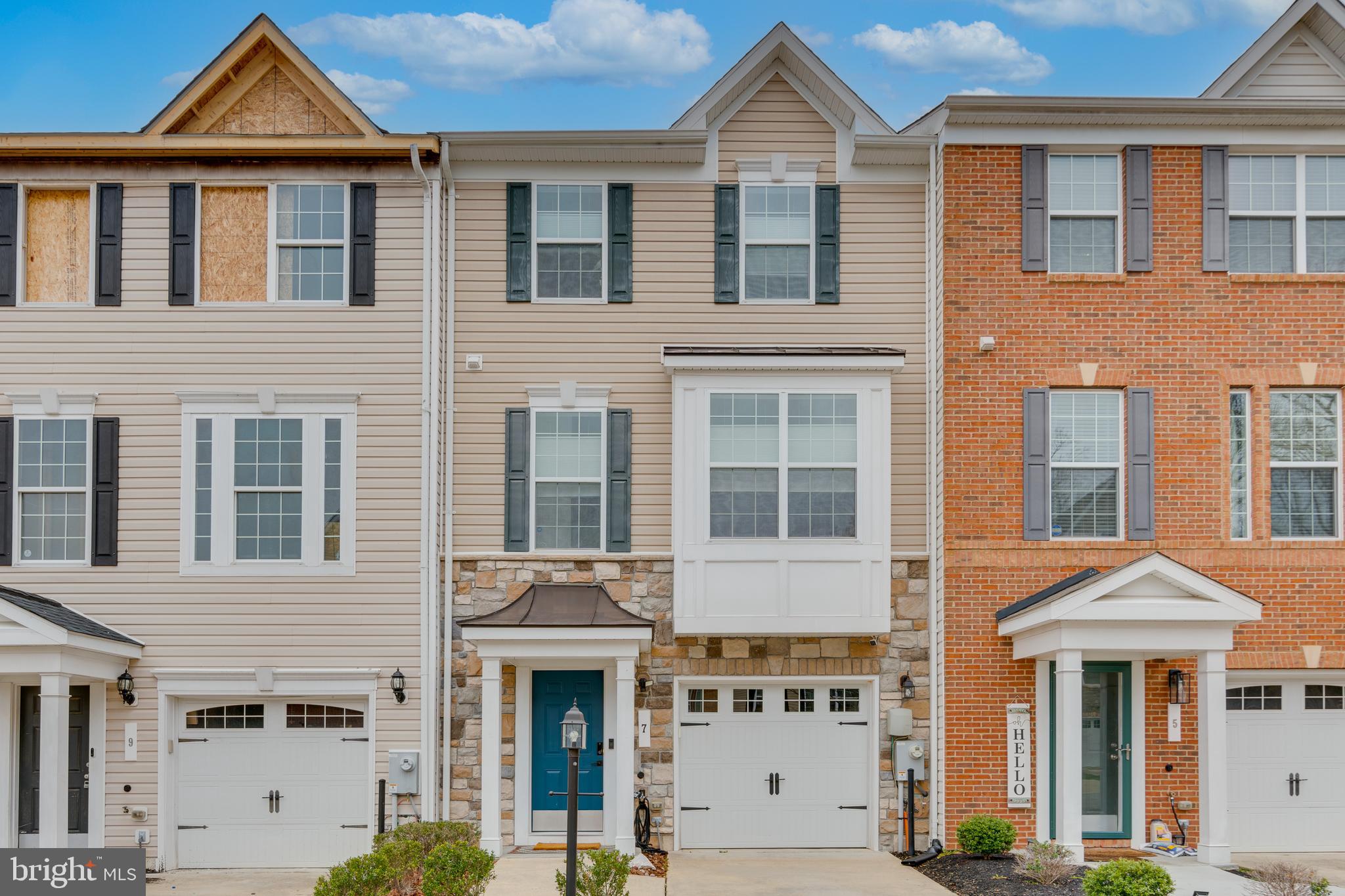 VILLAGES AT PEPPER MILL - Residential