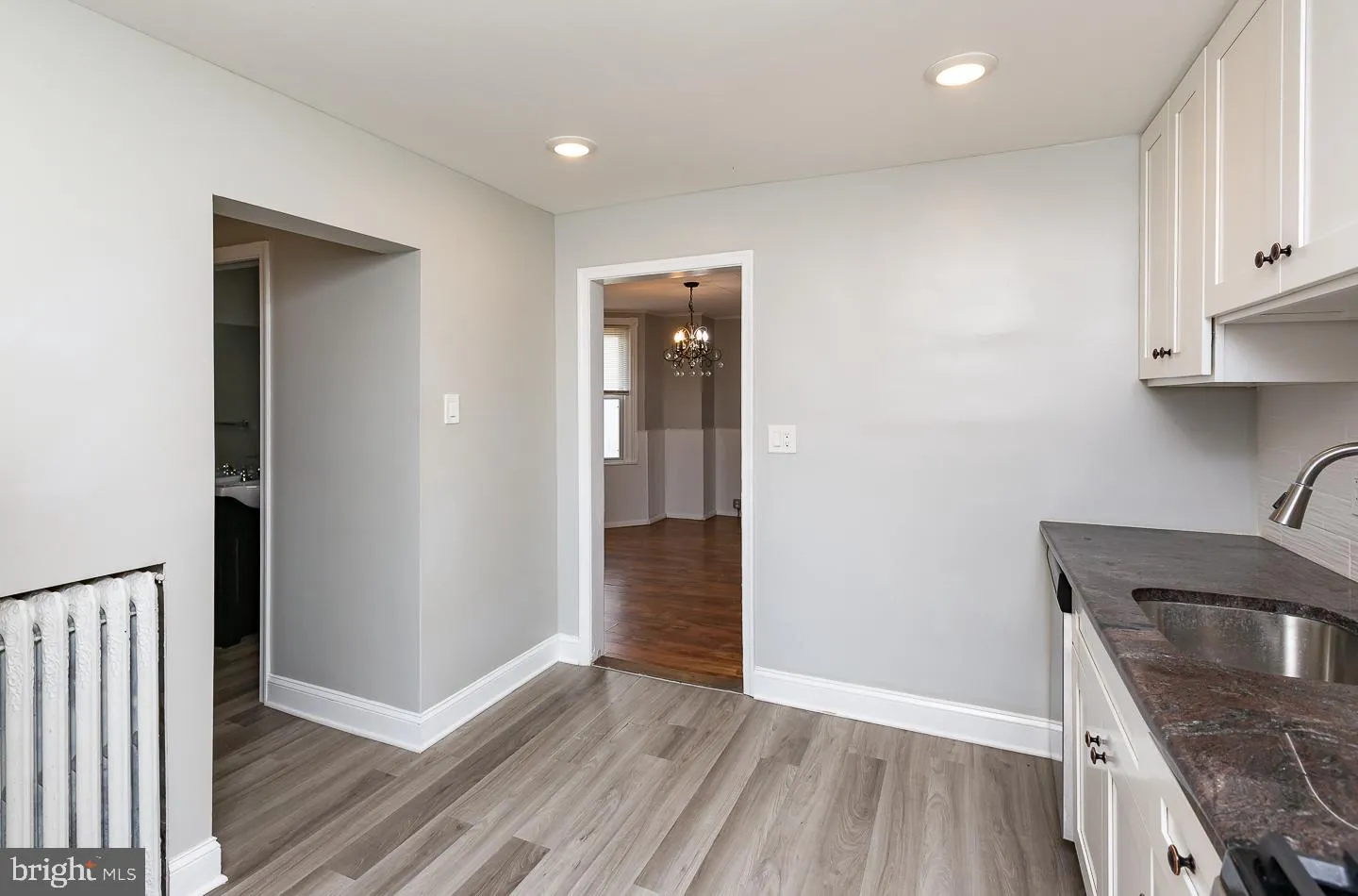 Wayne, Pennsylvania 19087, United States, 3 Bedrooms Bedrooms, ,2 BathroomsBathrooms,Residential,Active,197458