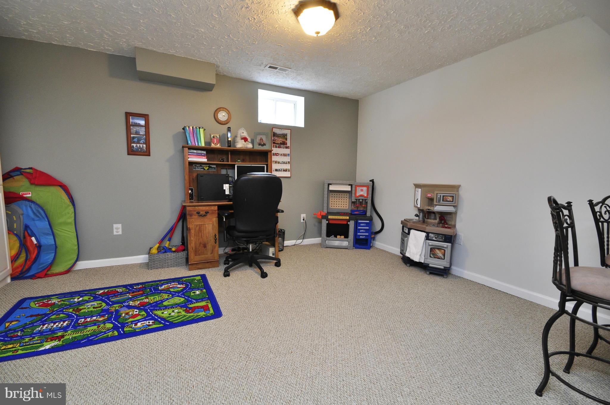 WIDEWATER VILLAGE - Residential