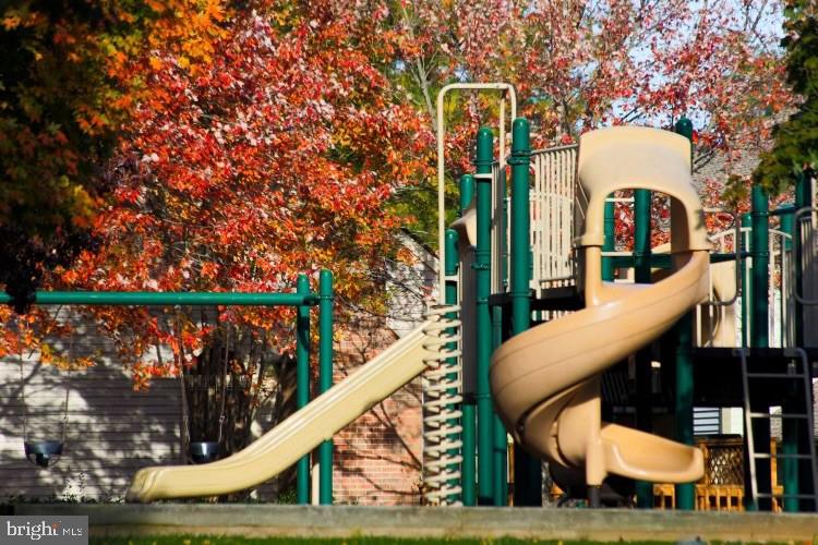 SAYBROOKE - Residential