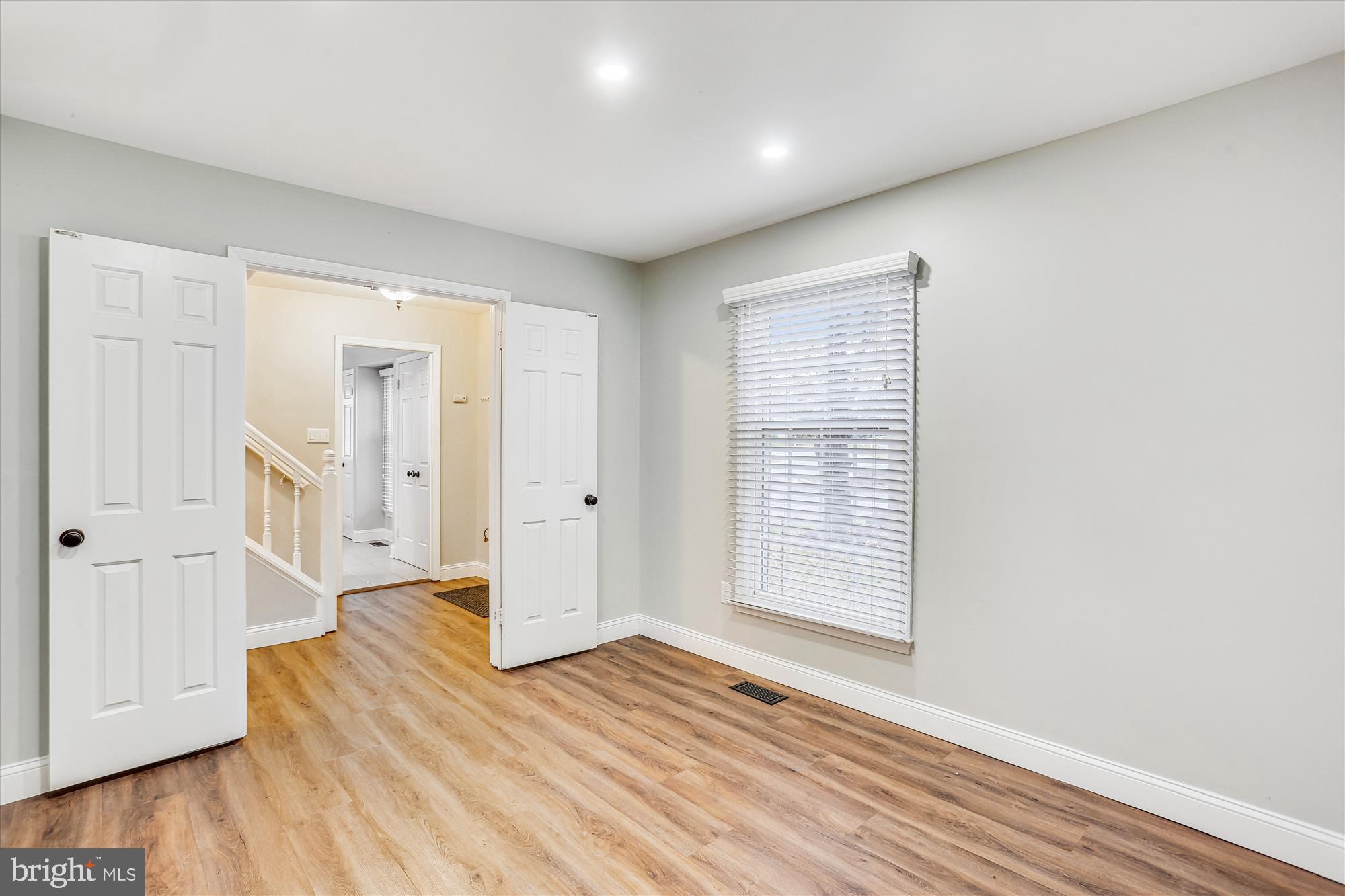 SAYBROOKE - Residential