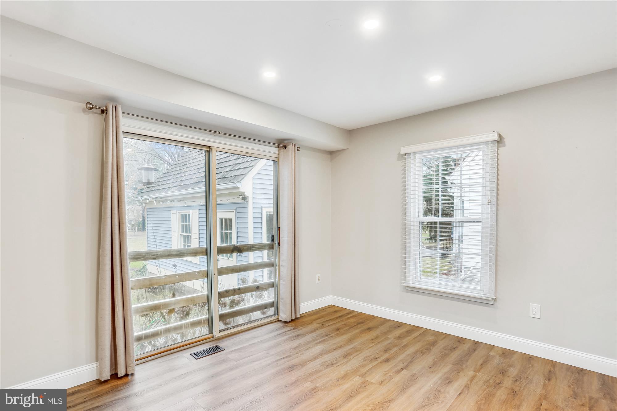 SAYBROOKE - Residential