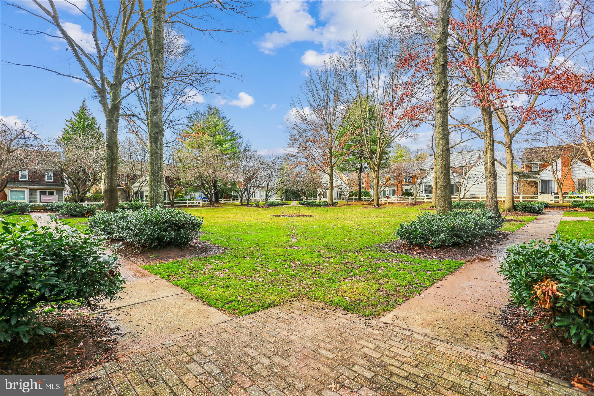 SAYBROOKE - Residential