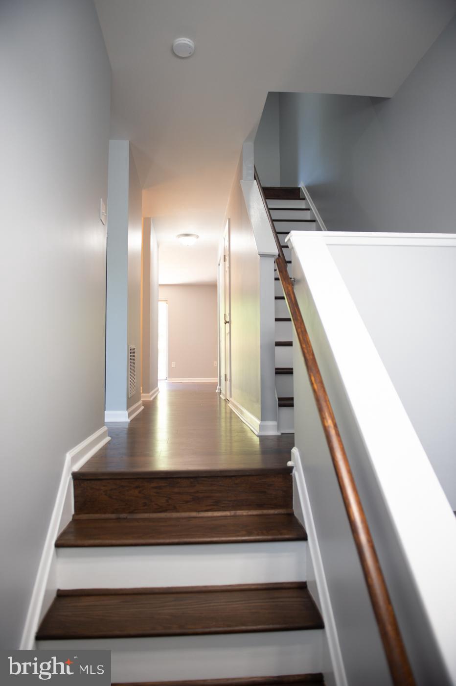 CHARING CROSS - Residential