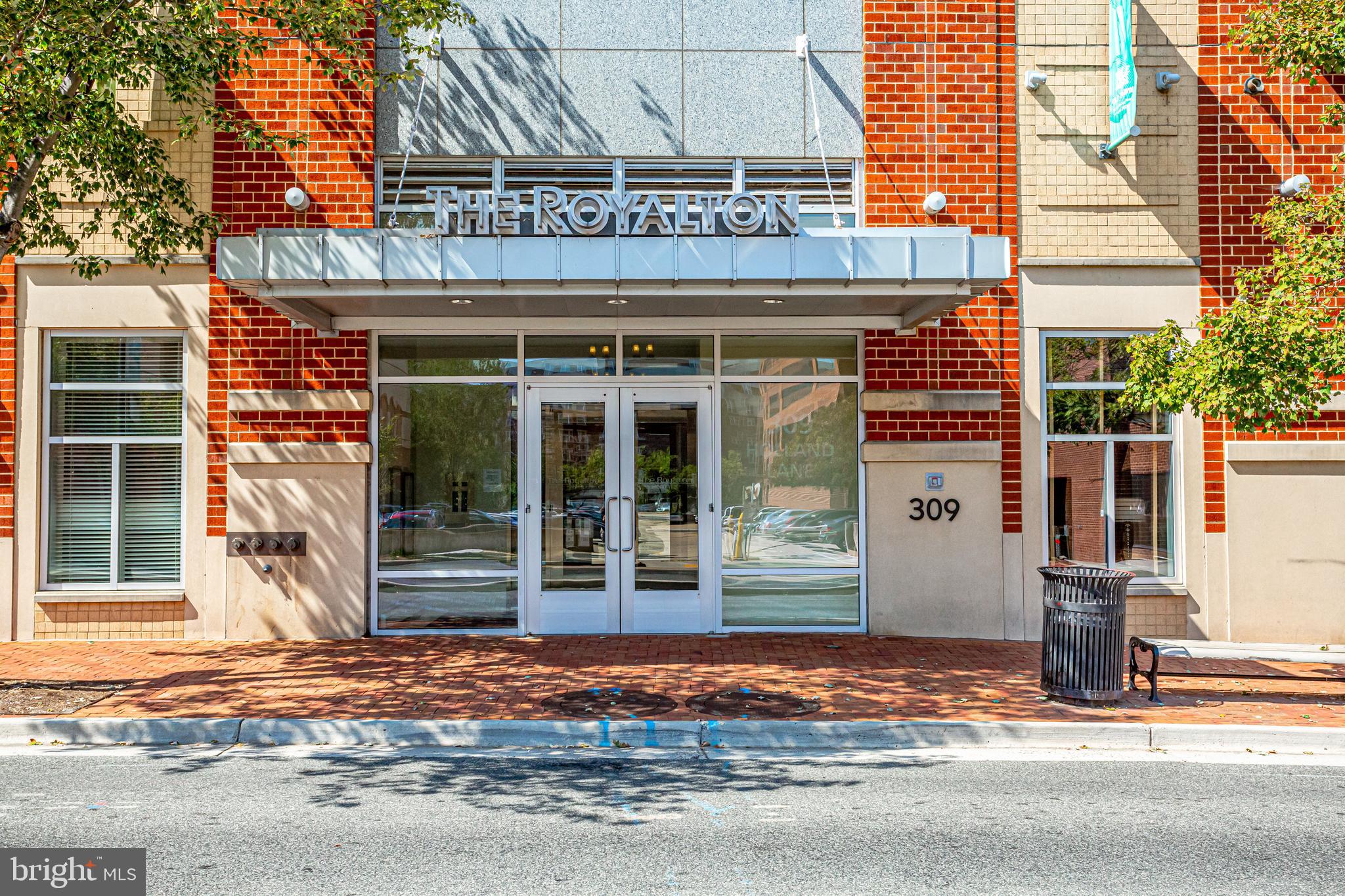 THE ROYALTON - Residential Lease