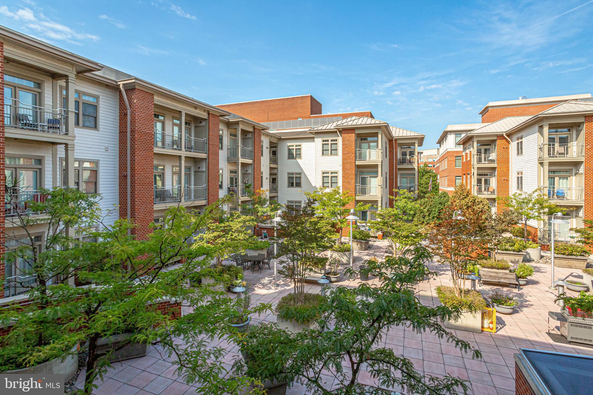 THE ROYALTON - Residential Lease