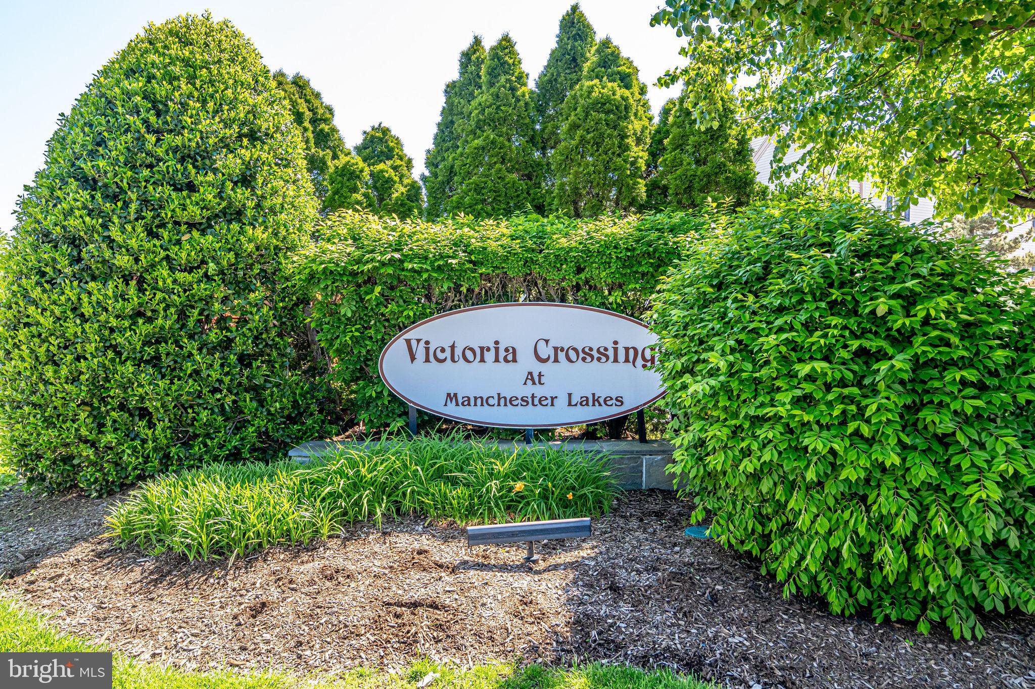 VICTORIA CROSSINGS AT MANCHESTER LAKES - Residential Lease
