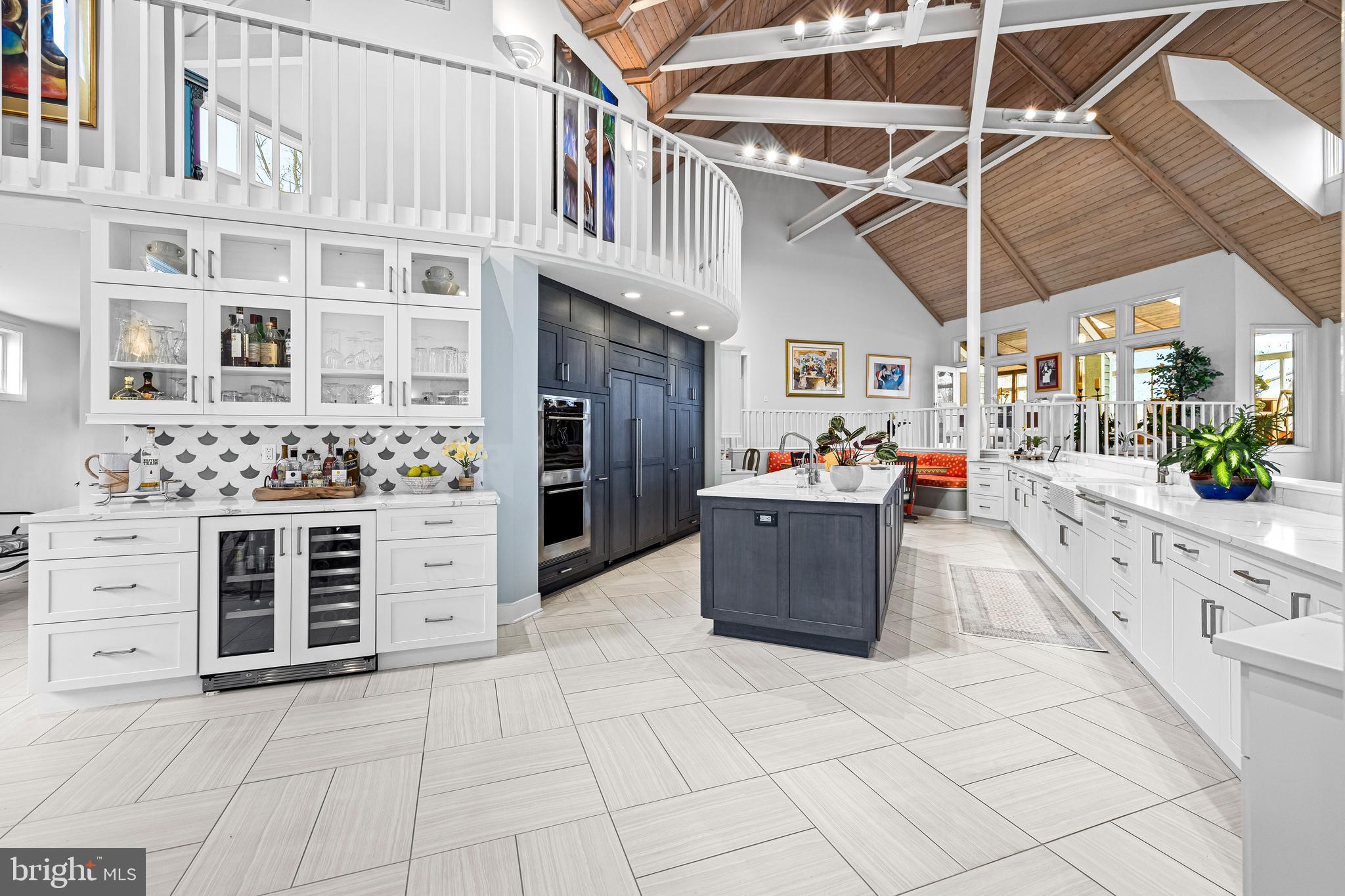 POPLAR POINT - Residential