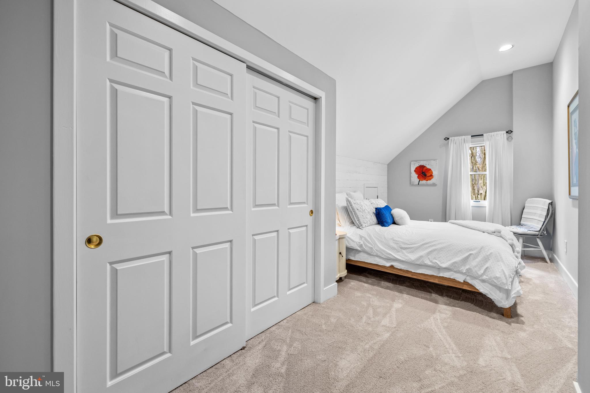 POPLAR POINT - Residential