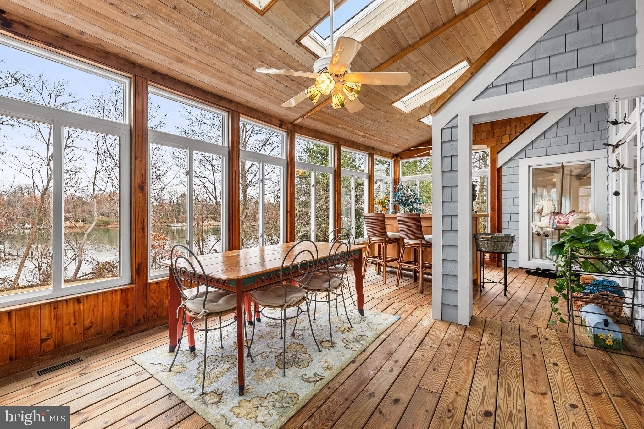 POPLAR POINT - Residential