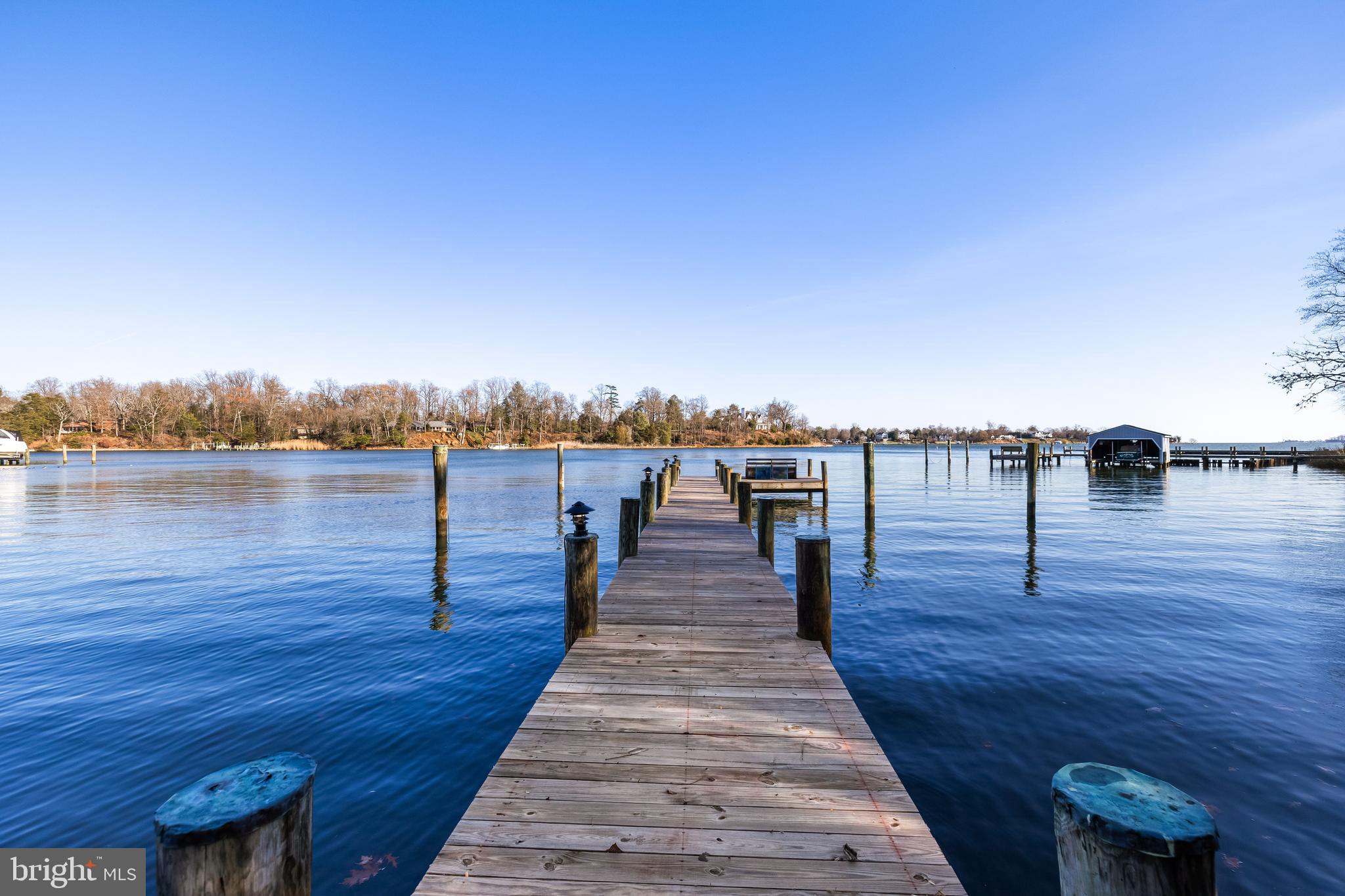 POPLAR POINT - Residential