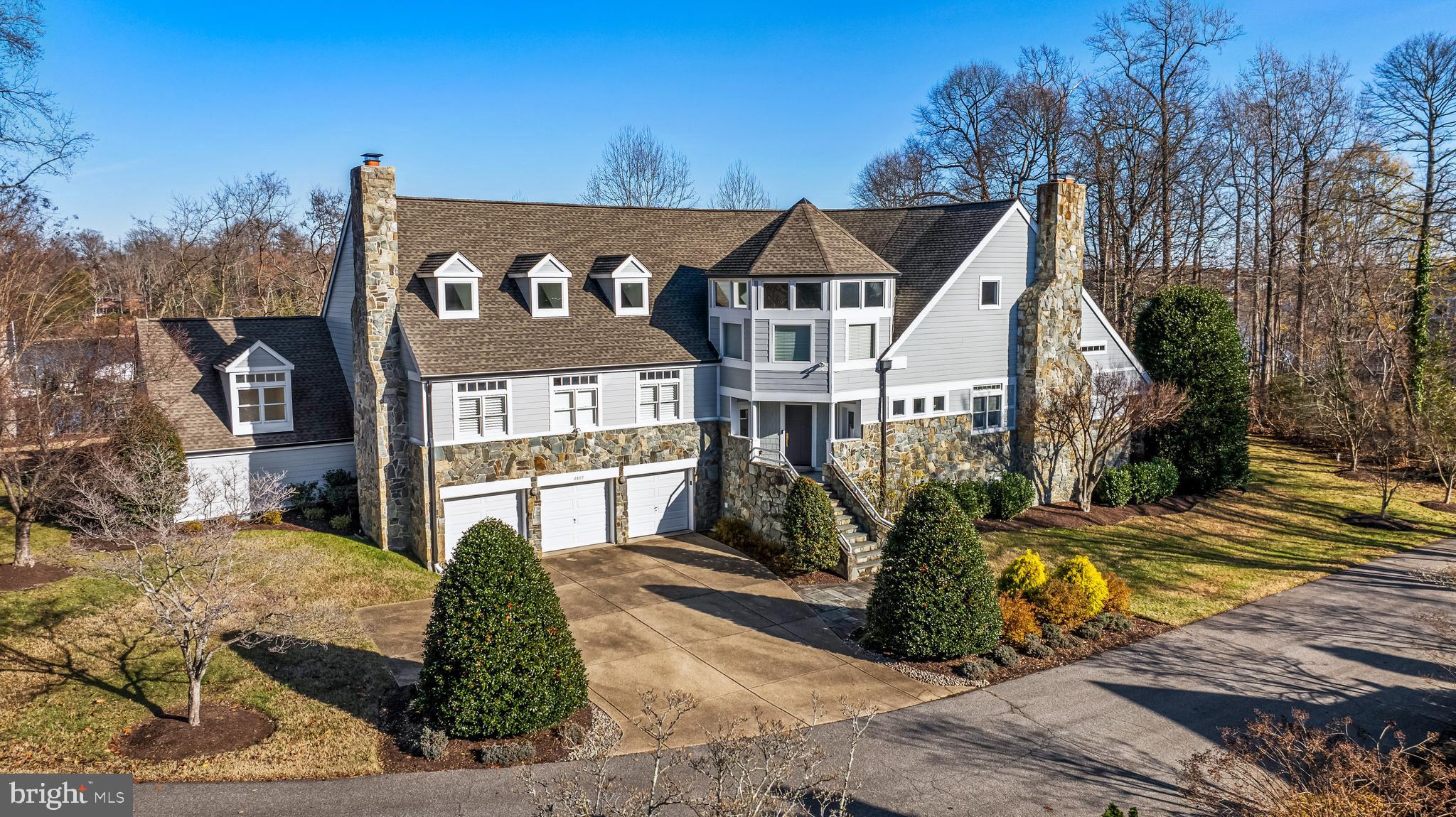 POPLAR POINT - Residential