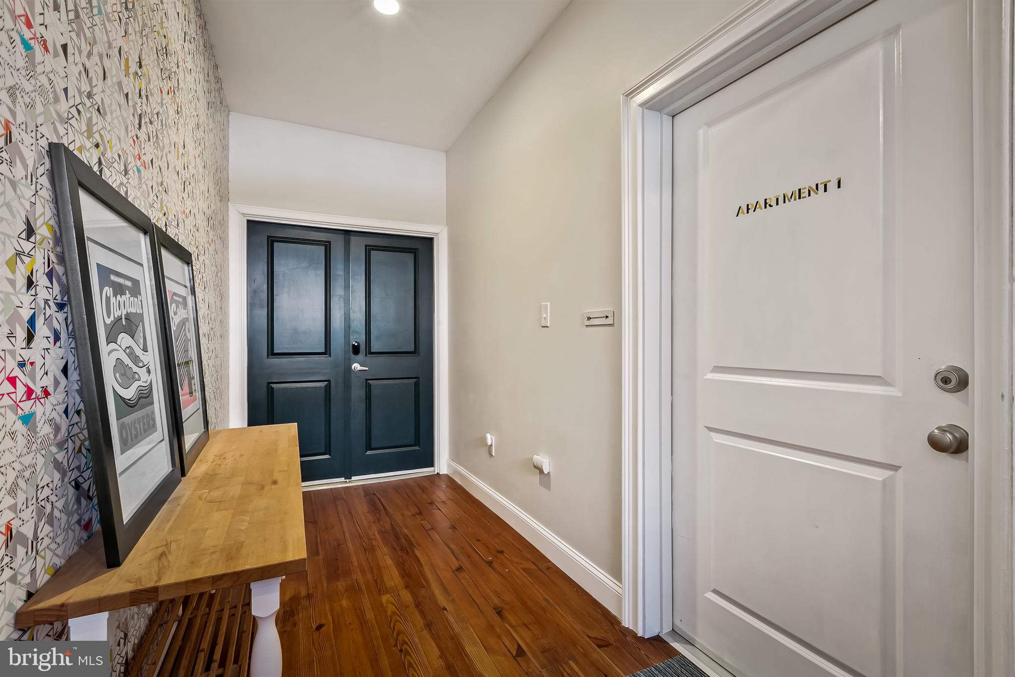 WASHINGTON HILL - Residential