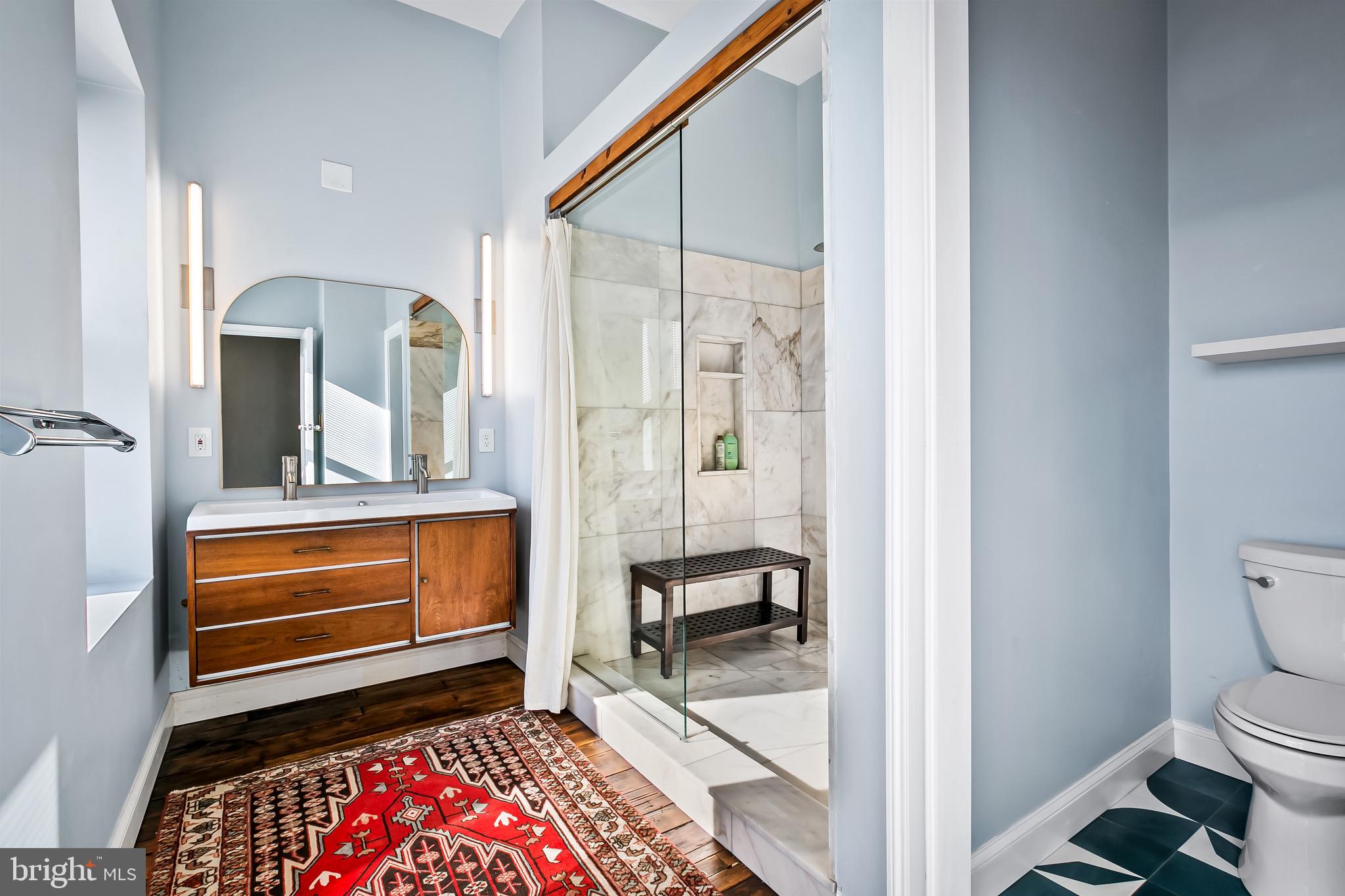 WASHINGTON HILL - Residential