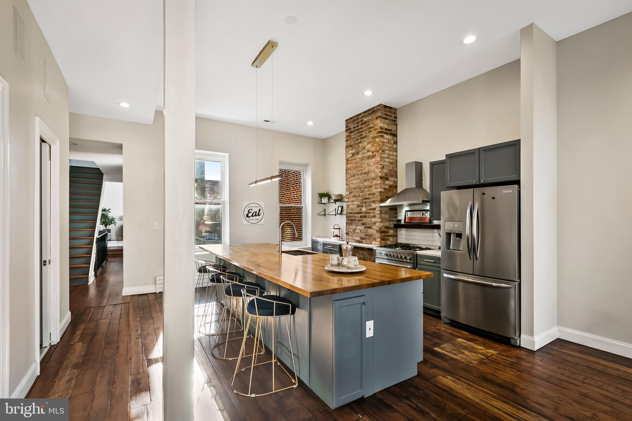 WASHINGTON HILL - Residential