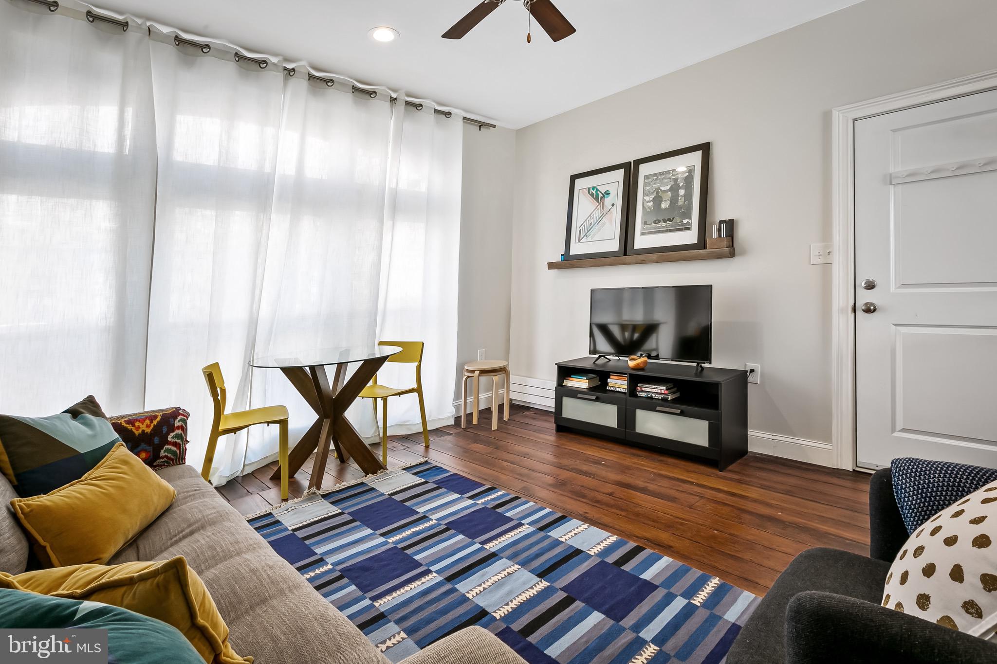 WASHINGTON HILL - Residential